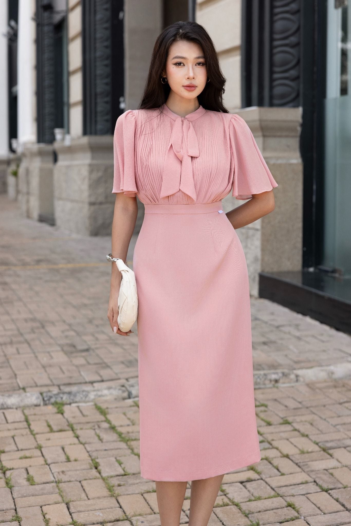 ĐẦM HỒNG DẬP LI D03122