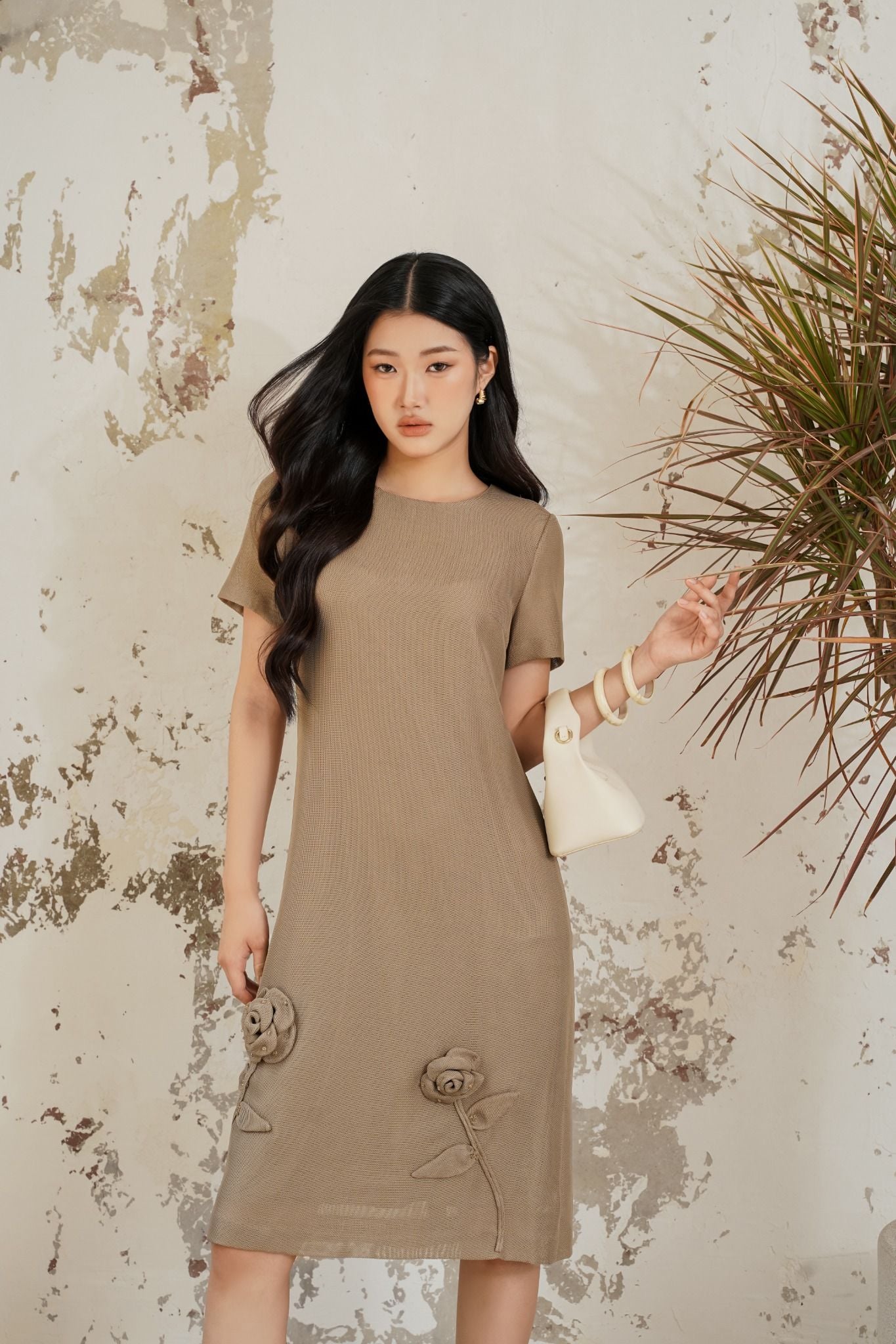 ĐẦM SUÔNG ĐÍNH HOA NỔI D03482