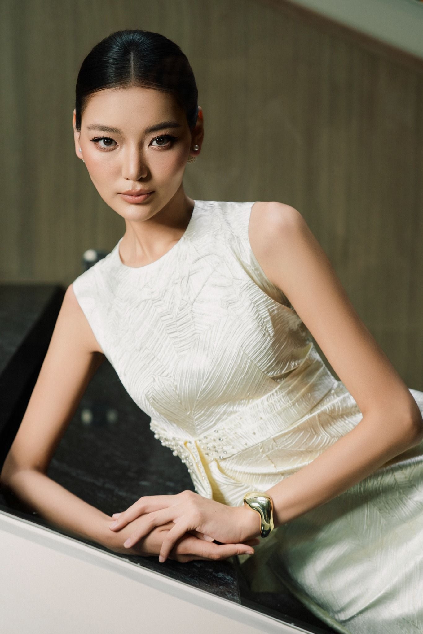 ĐẦM TIỆC TRẮNG ĐÍNH CƯỜM D04122