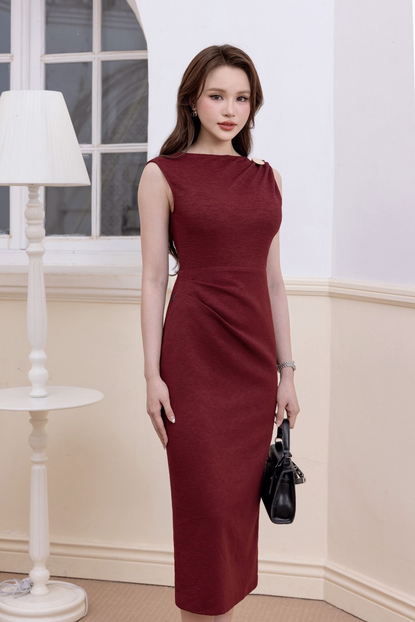 ĐẦM ĐỎ NHÚN EO D04332