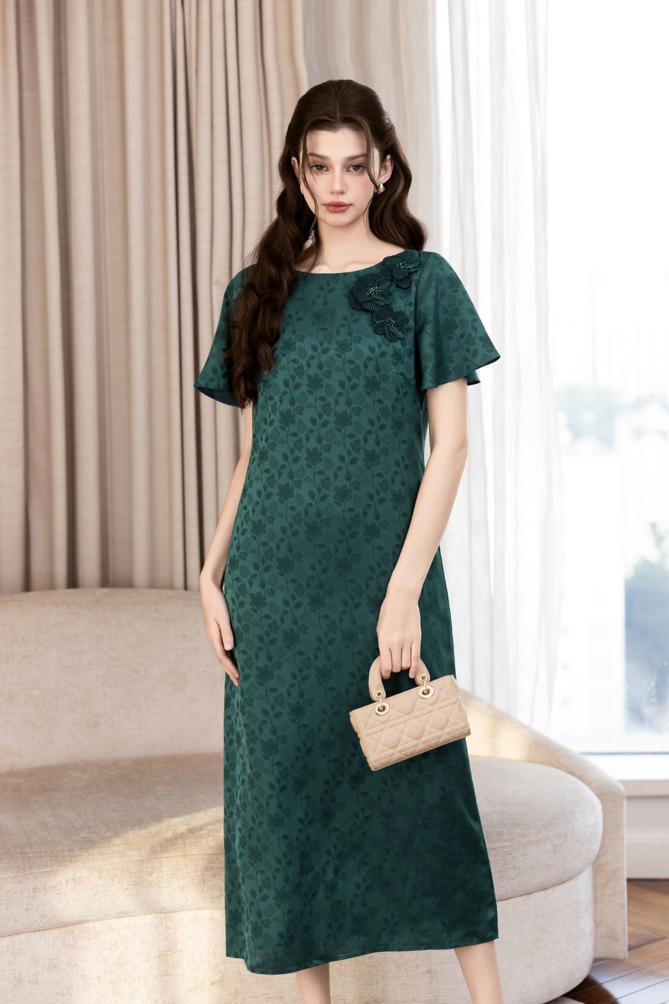 ĐẦM LỤA SUÔNG IN HOA D04492