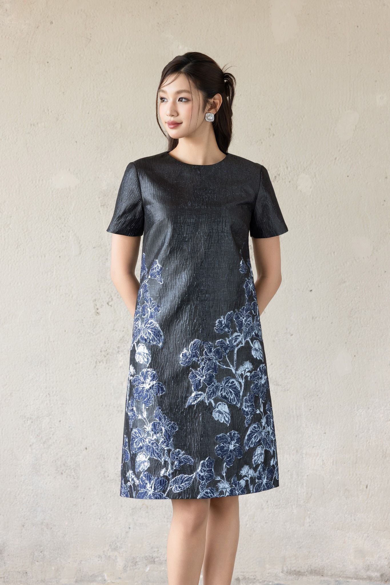 ĐẦM GẤM PHỐI HOA D04662