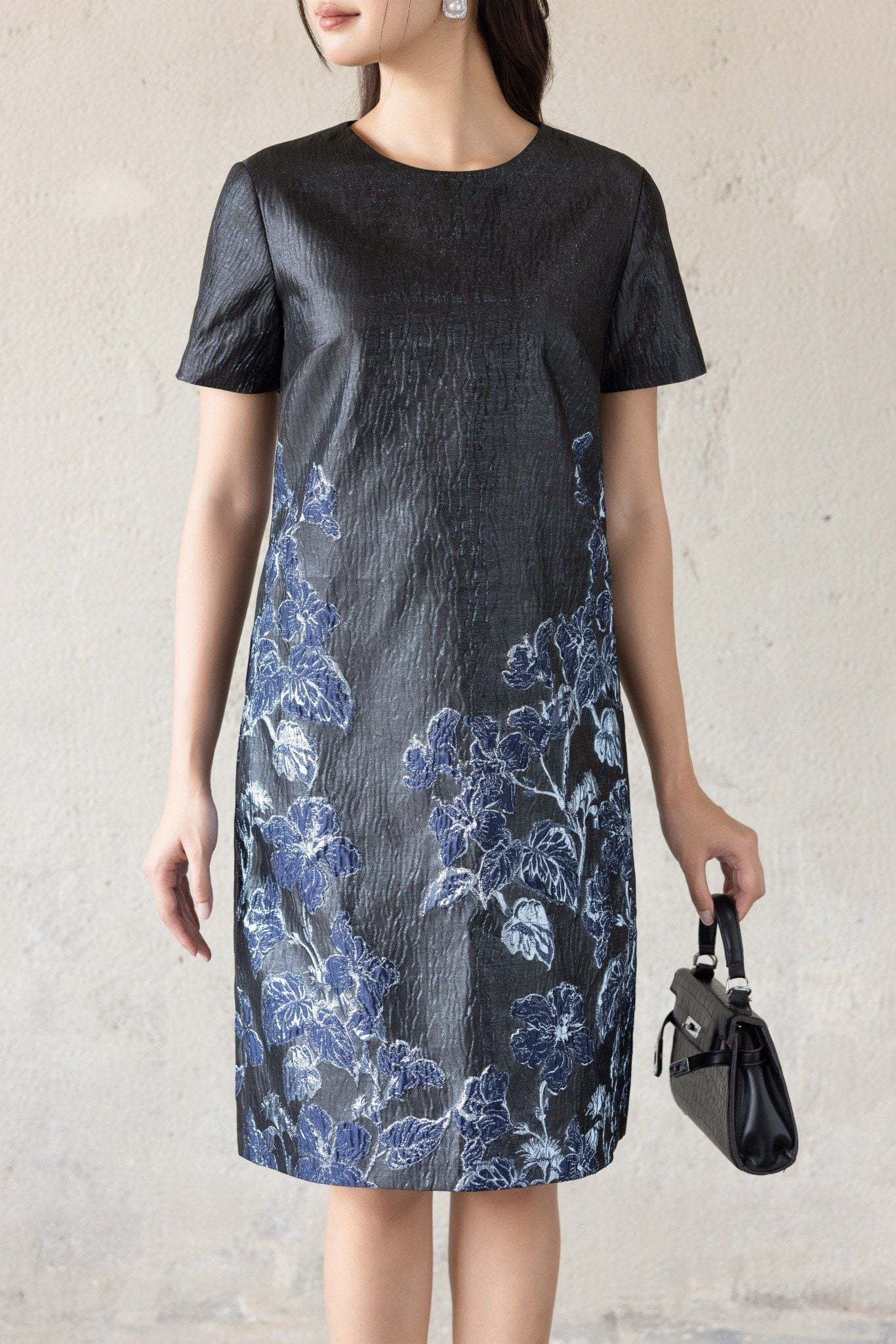 ĐẦM GẤM PHỐI HOA D04662