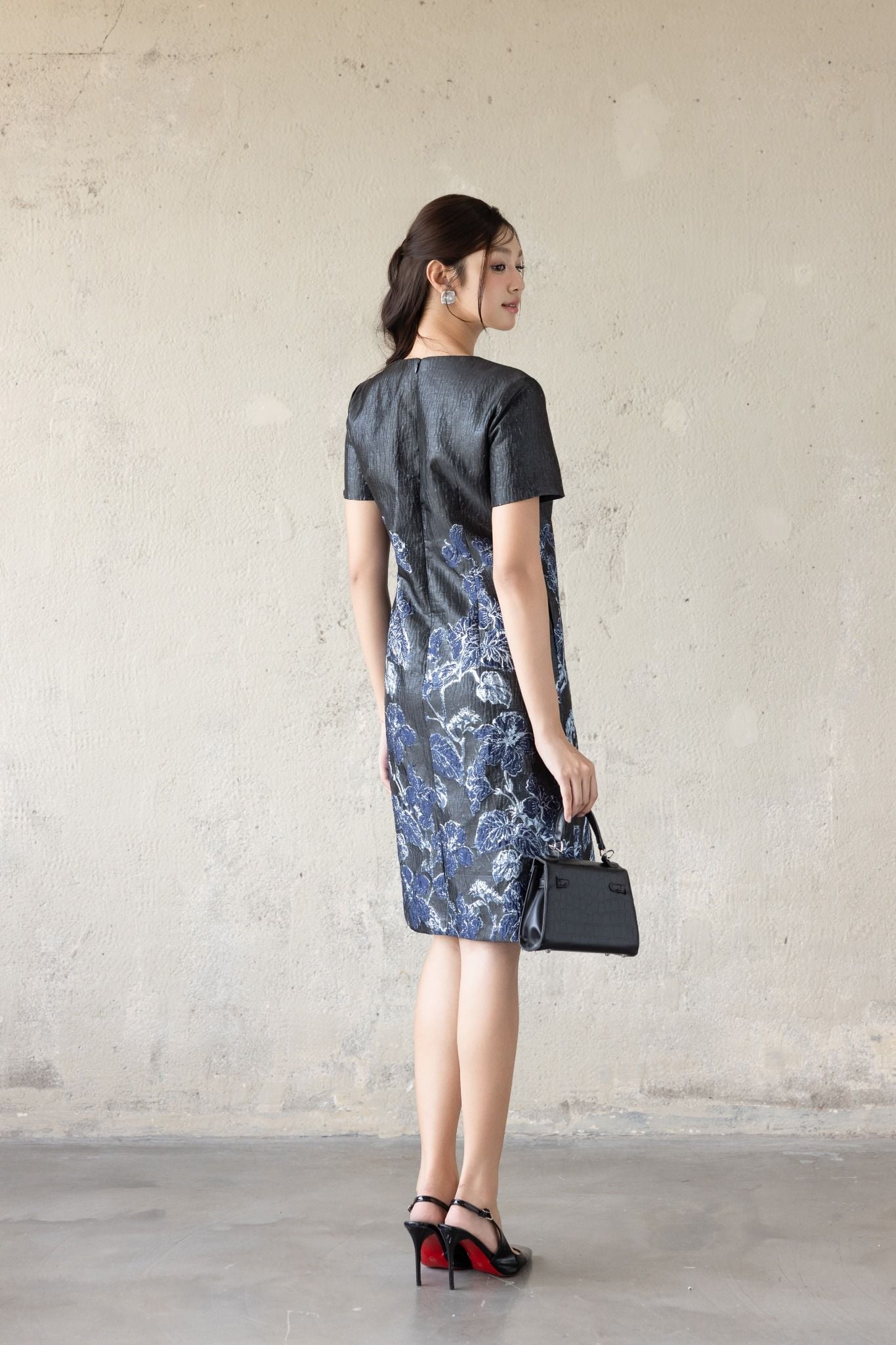 ĐẦM GẤM PHỐI HOA D04662