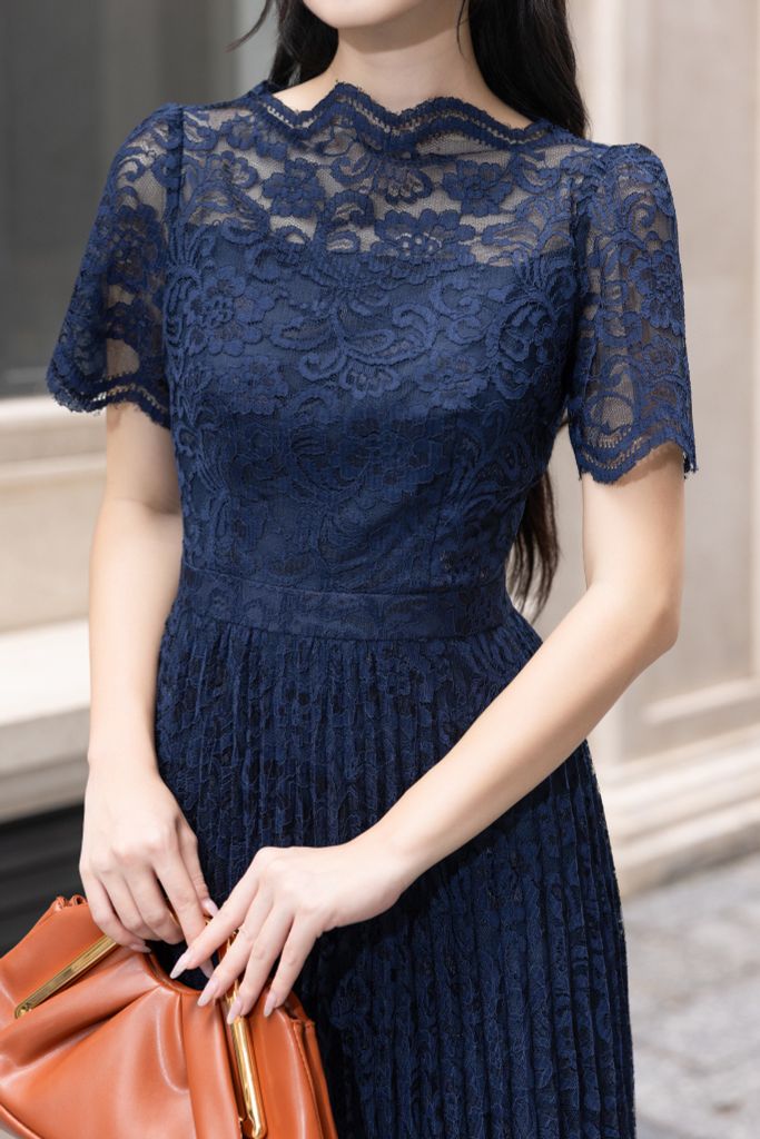  ĐẦM REN THIẾT KẾ D05682 