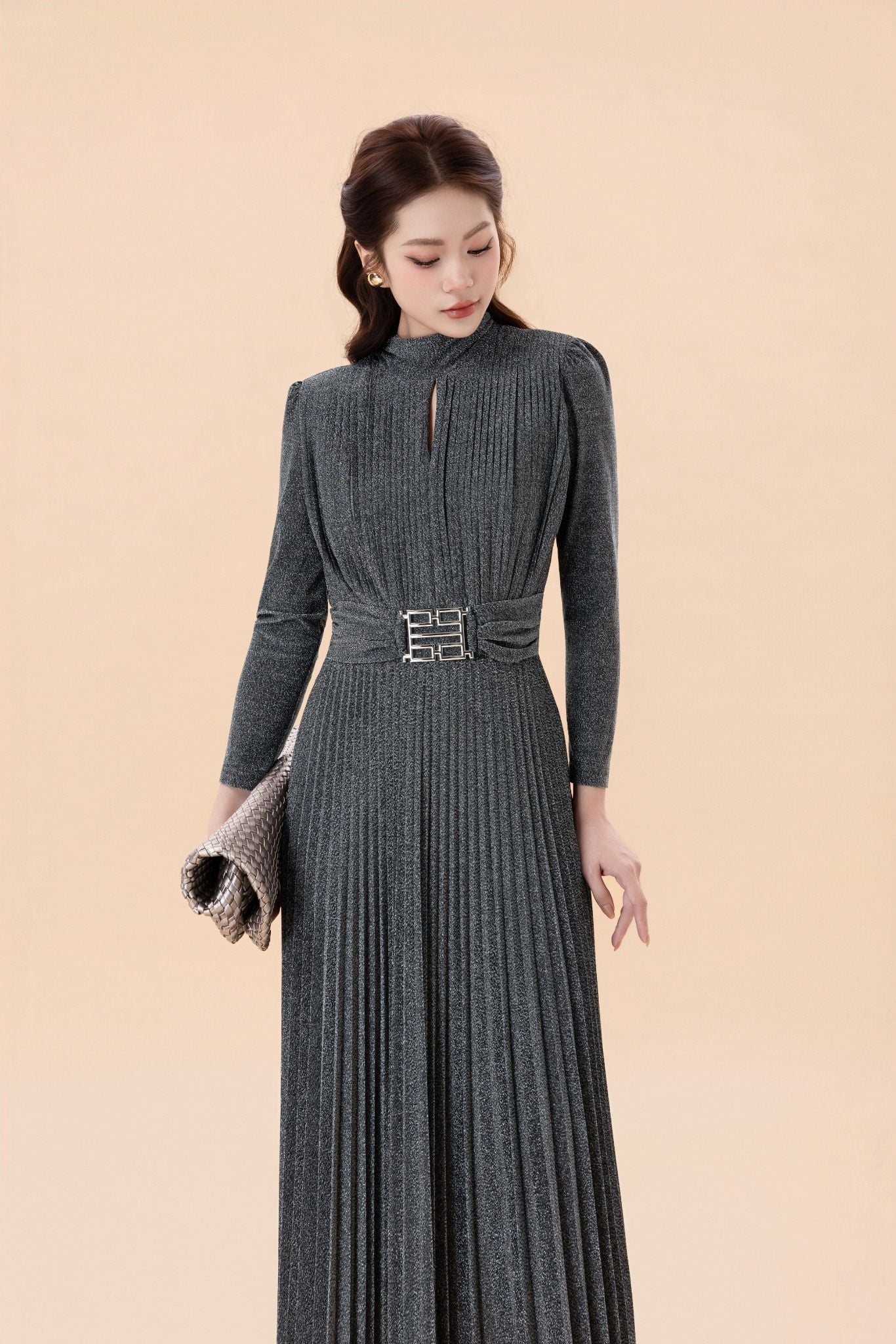 ĐẦM TIỆC ÁNH NHŨ D06082