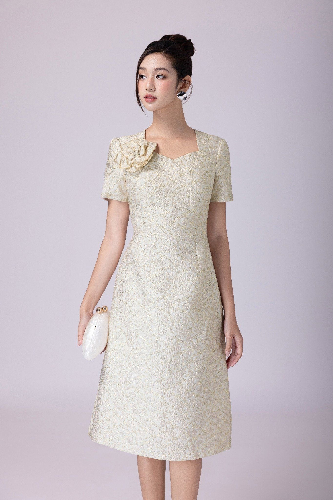 ĐẦM GẤM HOA D06772