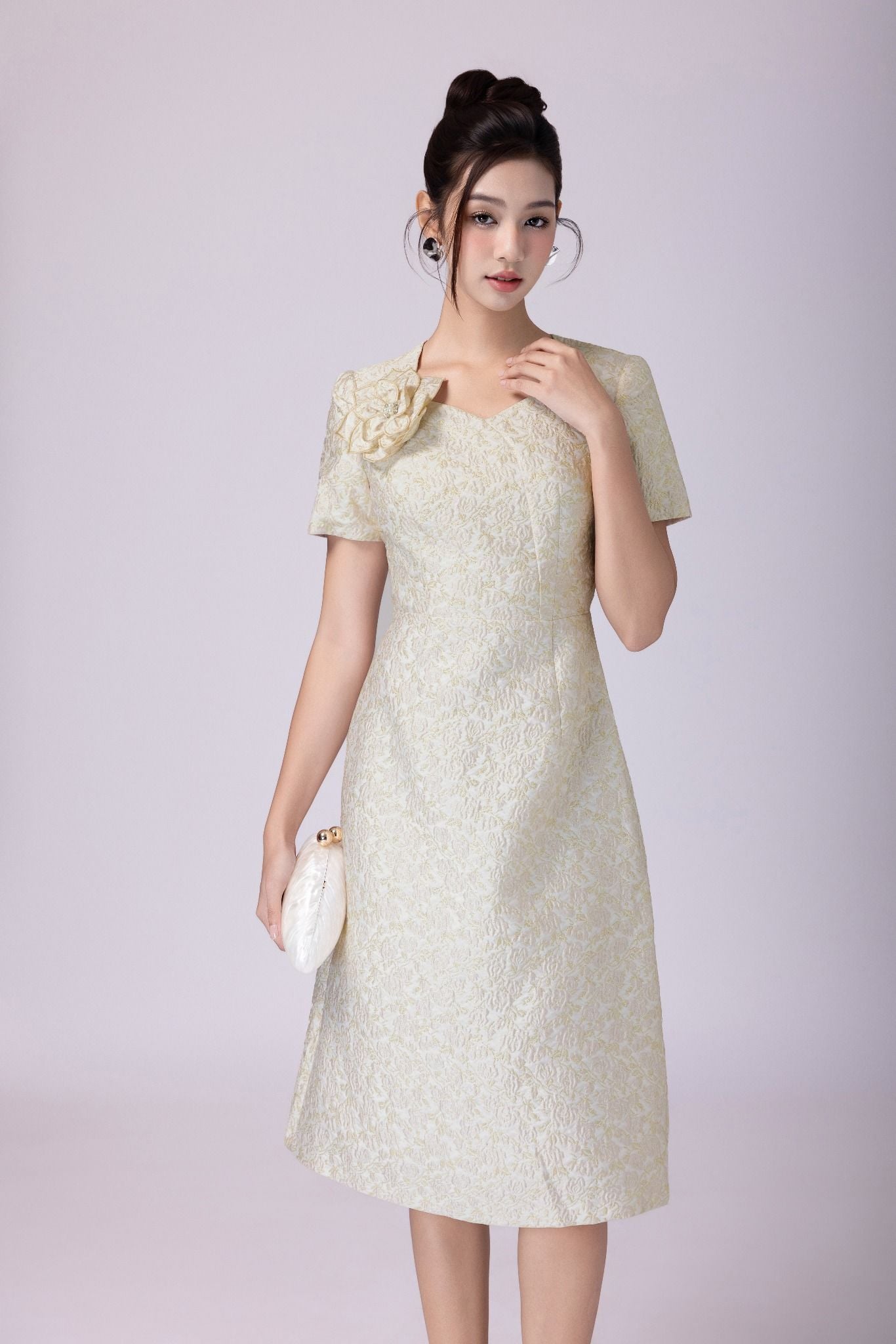 ĐẦM GẤM HOA D06772