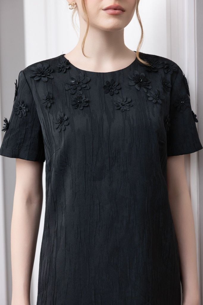  ĐẦM SUÔNG ĐÍNH HOA NỔI D06902 