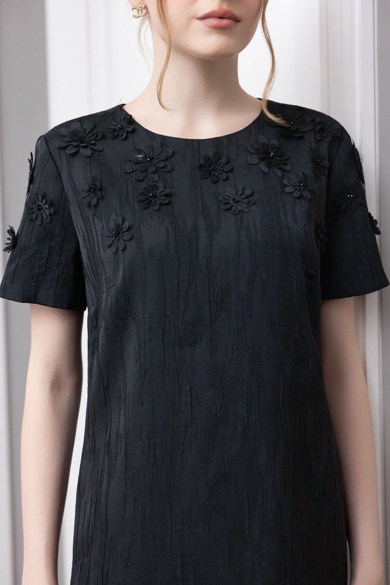 ĐẦM SUÔNG ĐÍNH HOA NỔI D06902