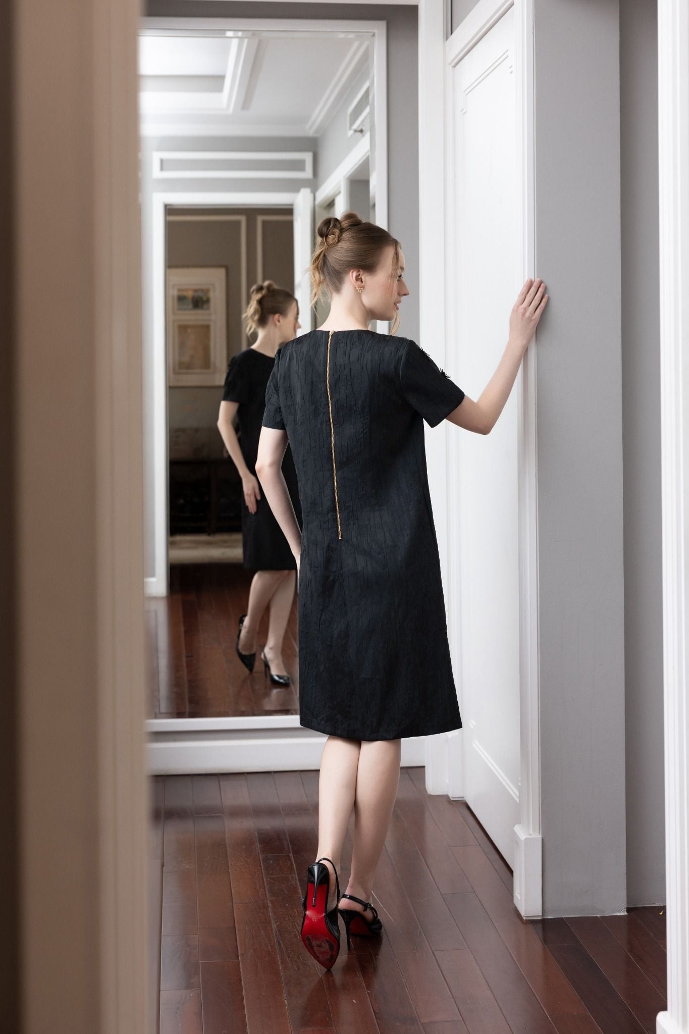 ĐẦM SUÔNG ĐÍNH HOA NỔI D06902