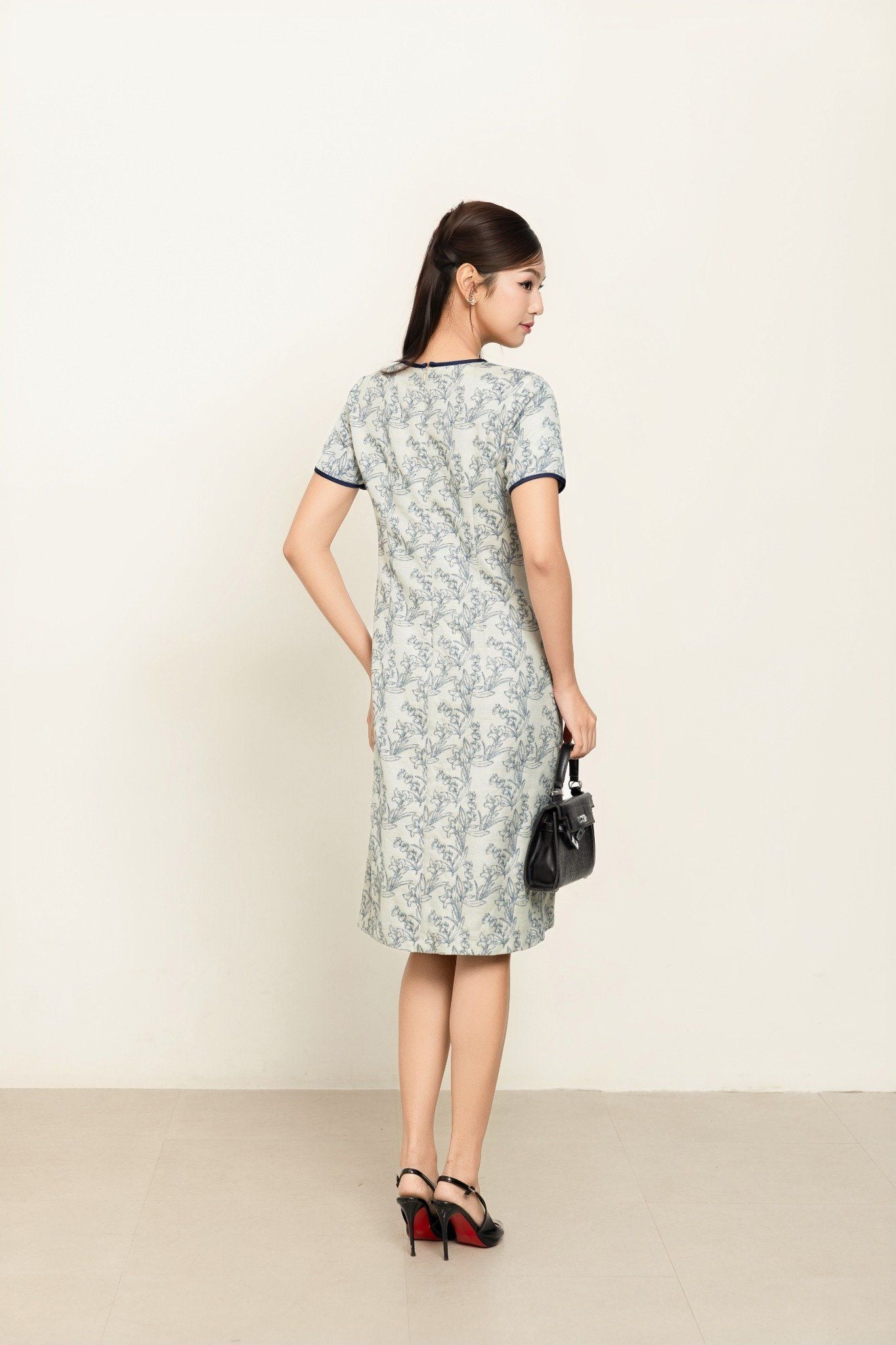 ĐẦM SUÔNG GẤM D06992