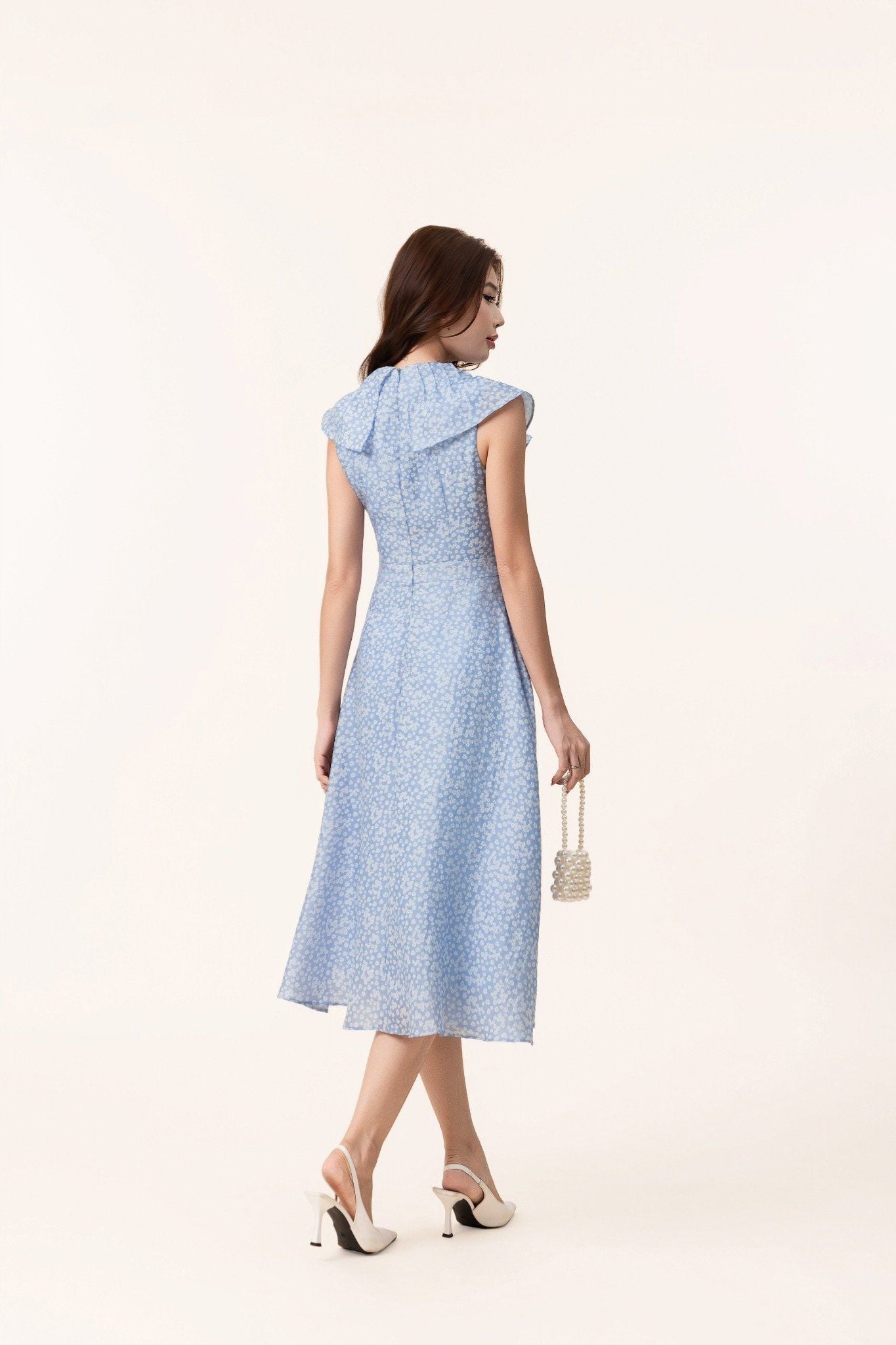 ĐẦM HOA NHÍ PHỐI BÈO D07022