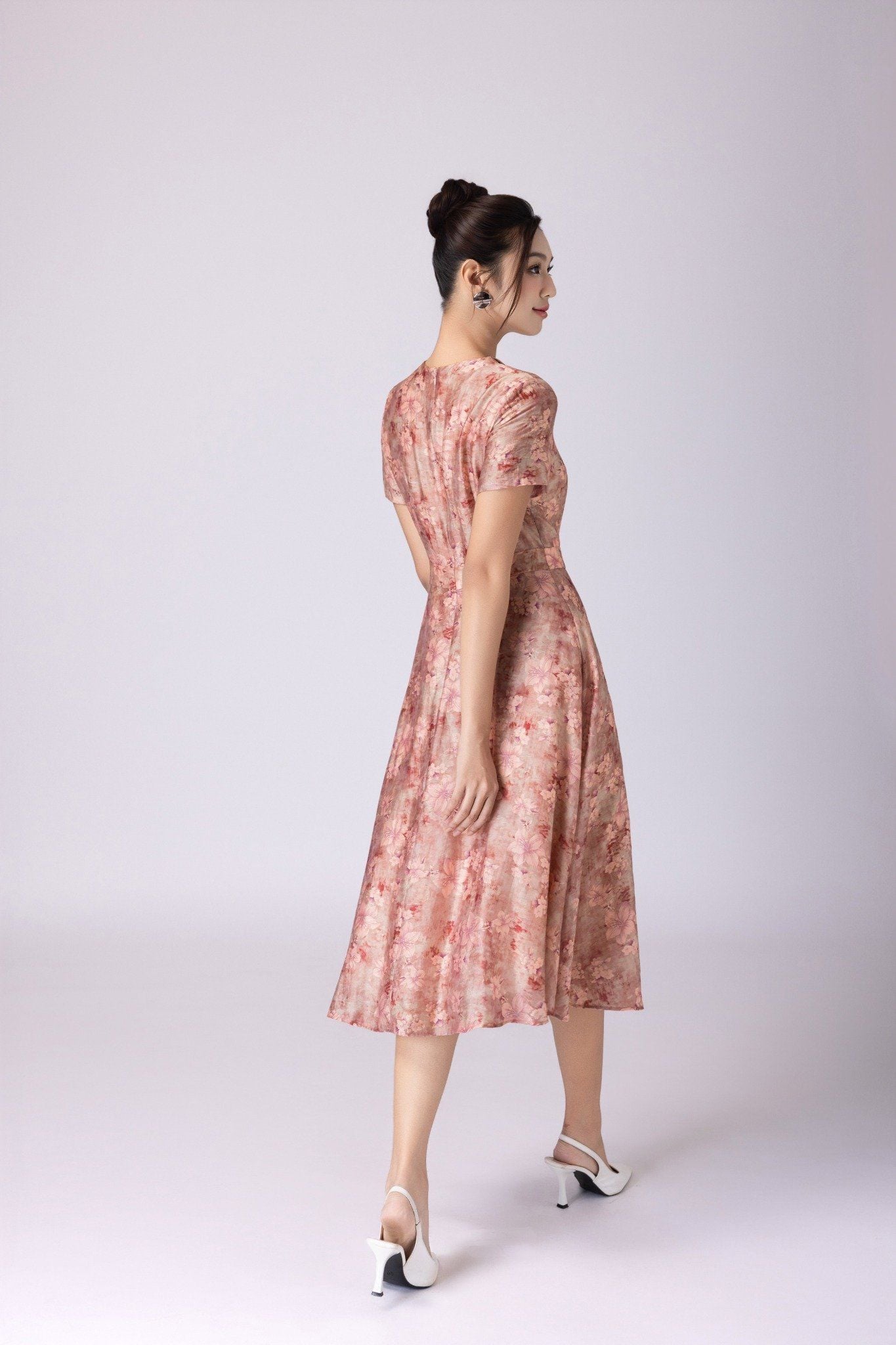 ĐẦM TƠ HOA CỔ BẺ D07032