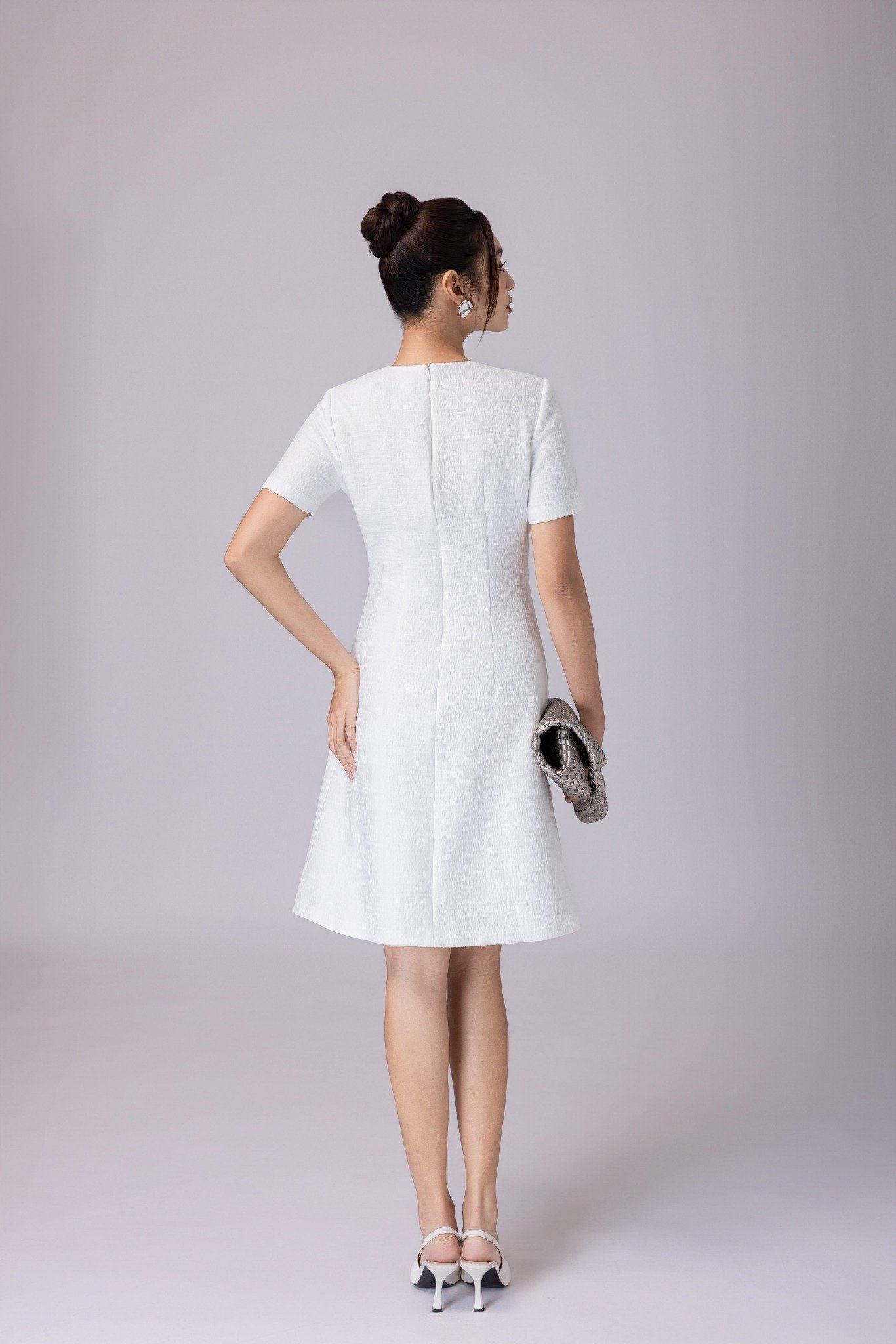 ĐẦM GẤM TRẮNG D07092