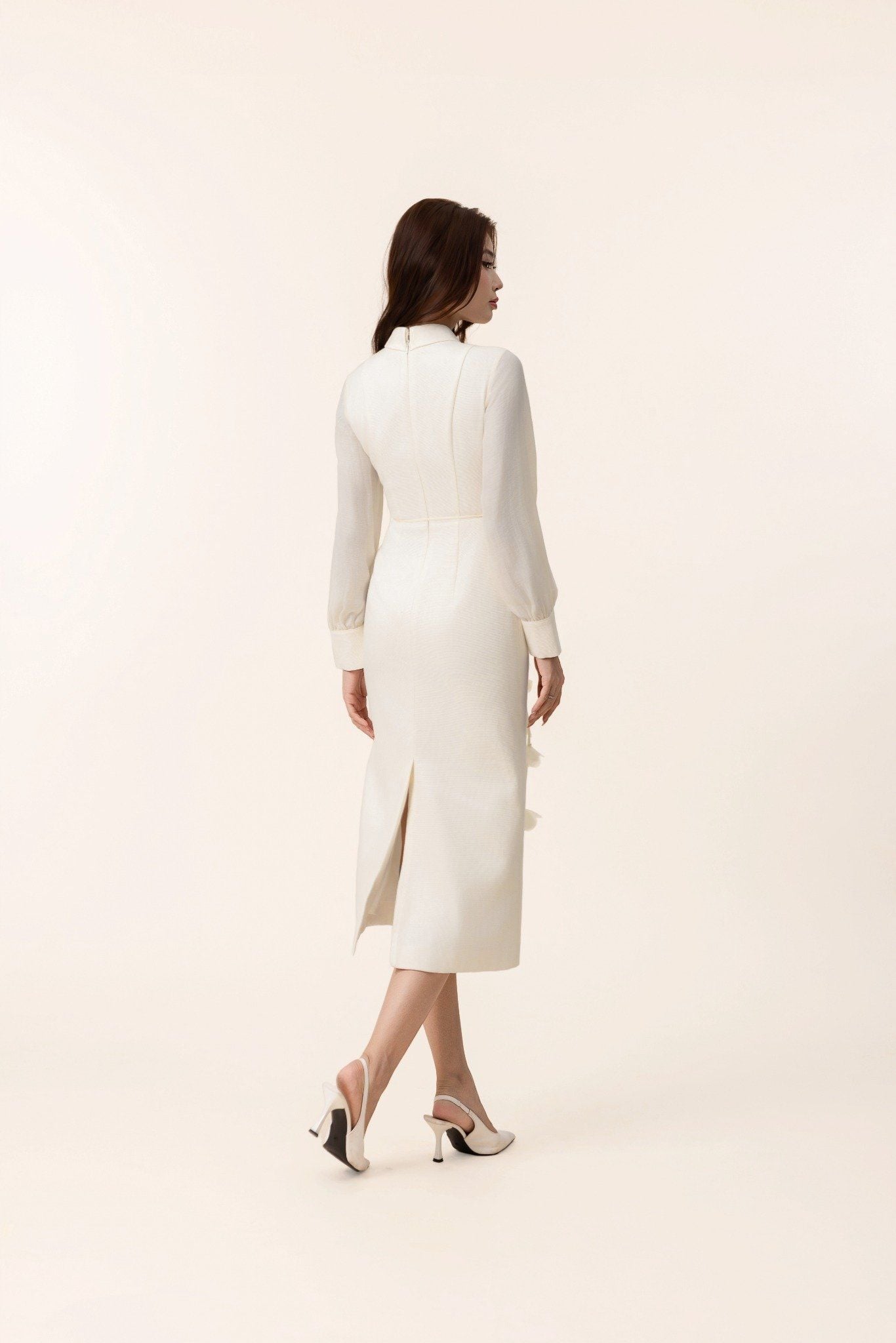 ĐẦM TRẮNG THIẾT KẾ D07402