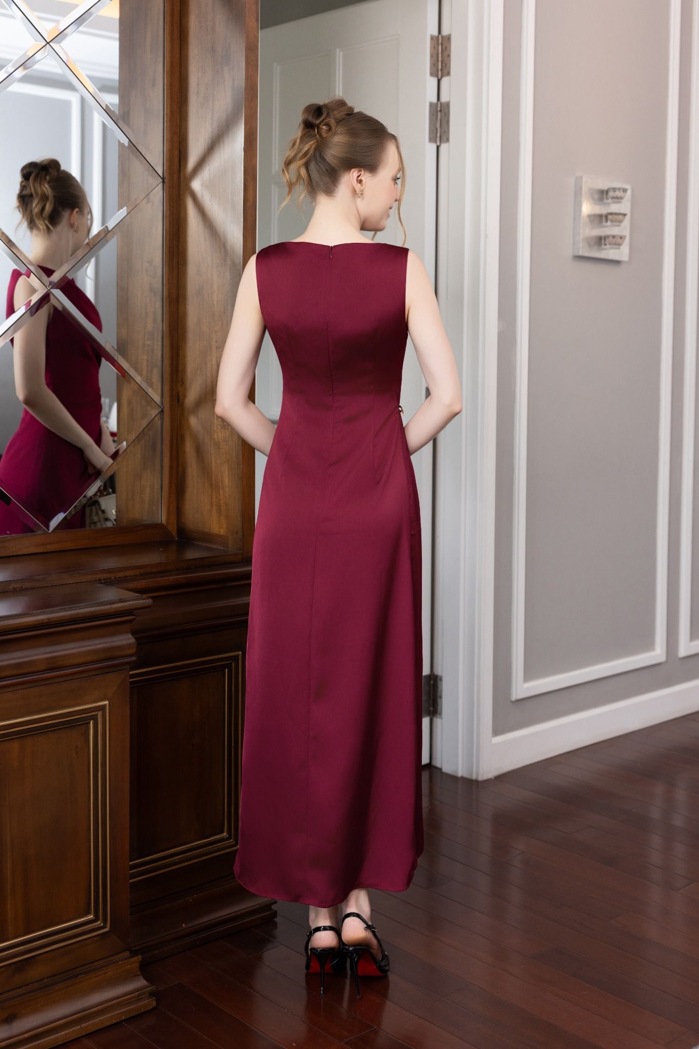 ĐẦM LỤA NHÚN EO D07472