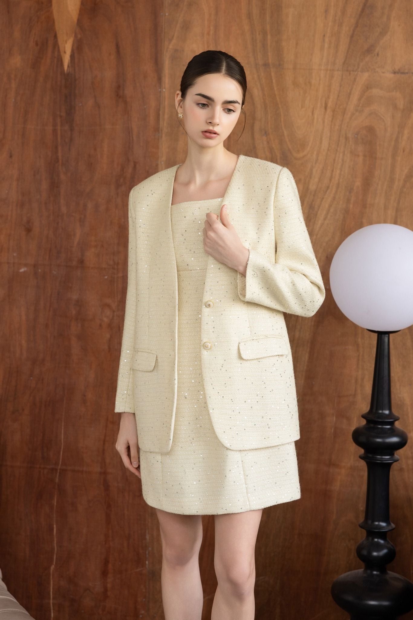 ÁO KHOÁC DẠ TWEED TRẮNG AK07552