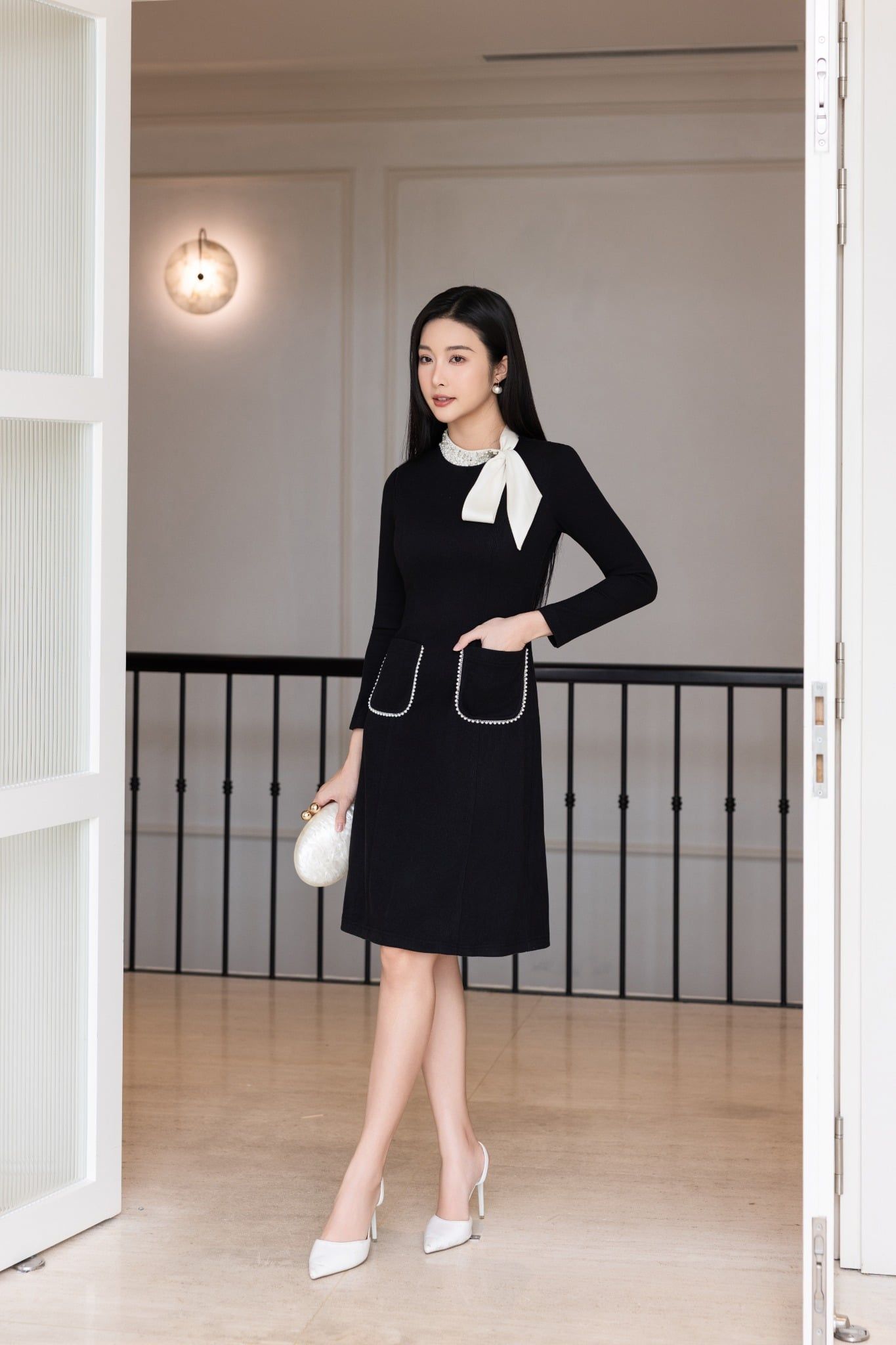 ĐẦM THIẾT KẾ ĐÍNH NGỌC D07652