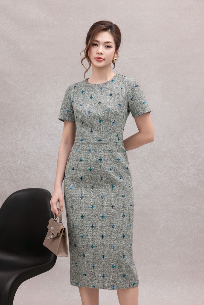  ĐẦM ÔM HOẠ TIẾT D07682 