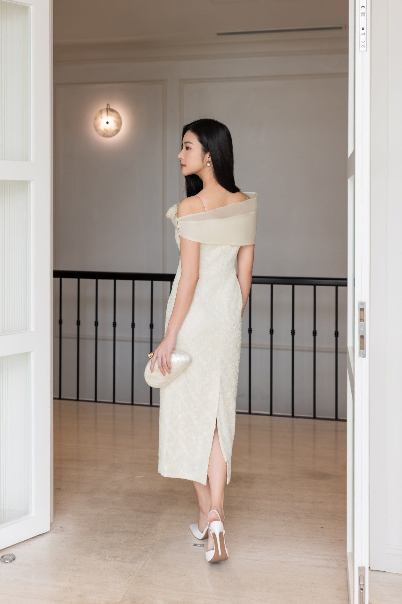 ĐẦM TIỆC REN ĐÍNH HOA 3D D07842