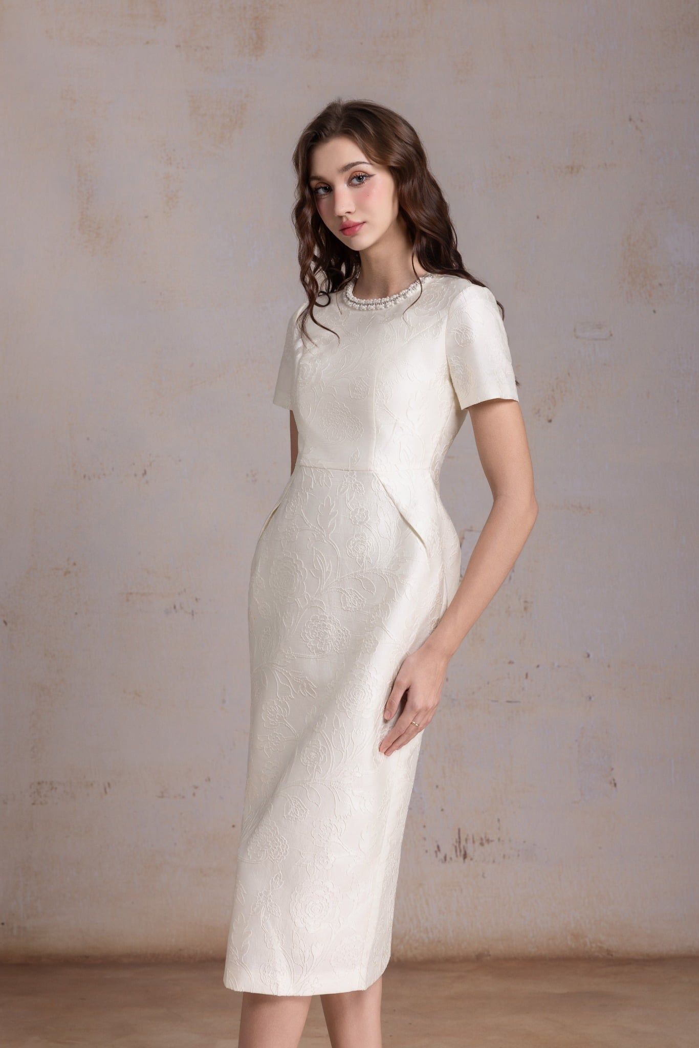 ĐẦM GẤM CỔ NGỌC D08132