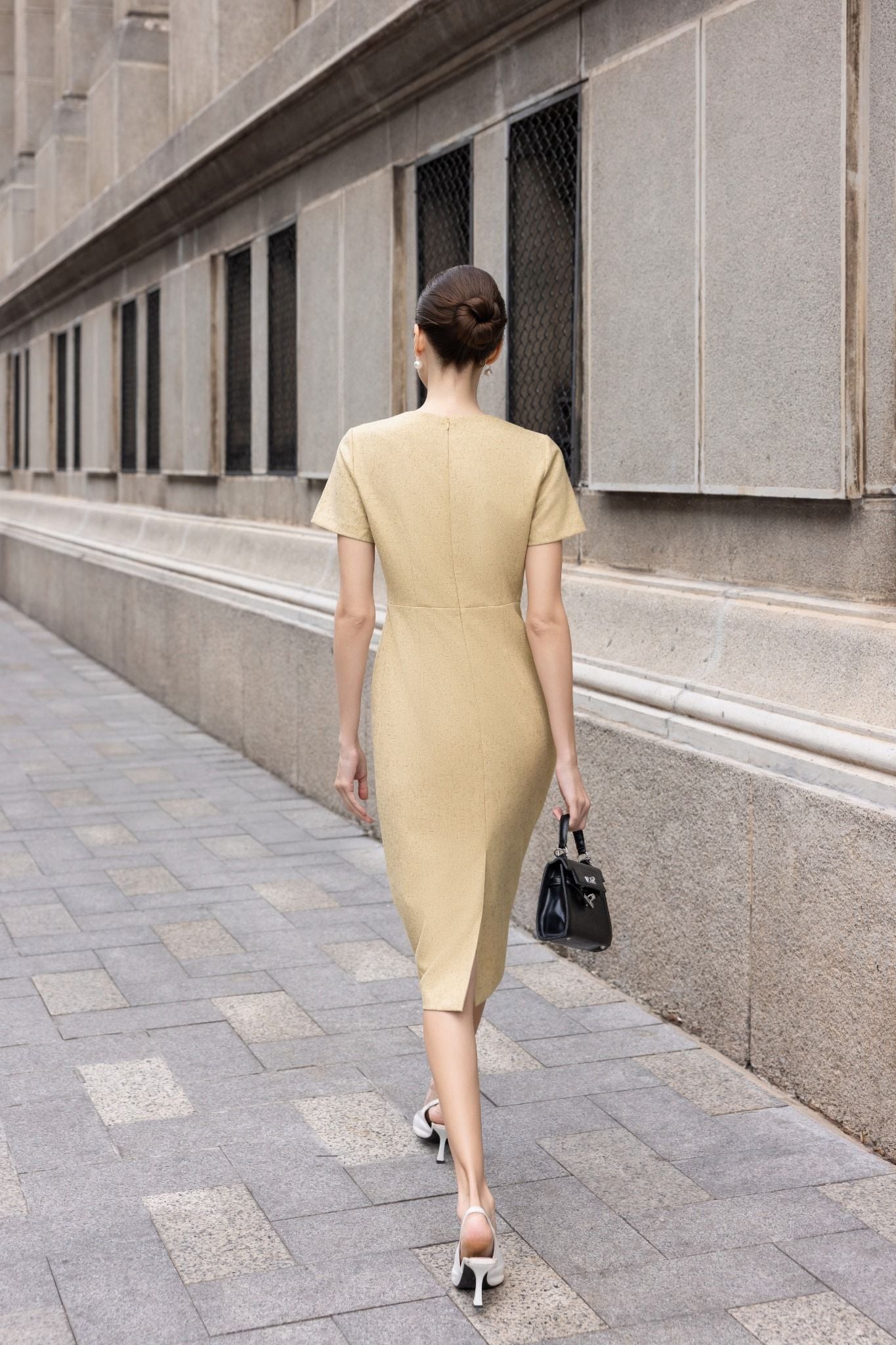 ĐẦM ÔM THIẾT KẾ D08462