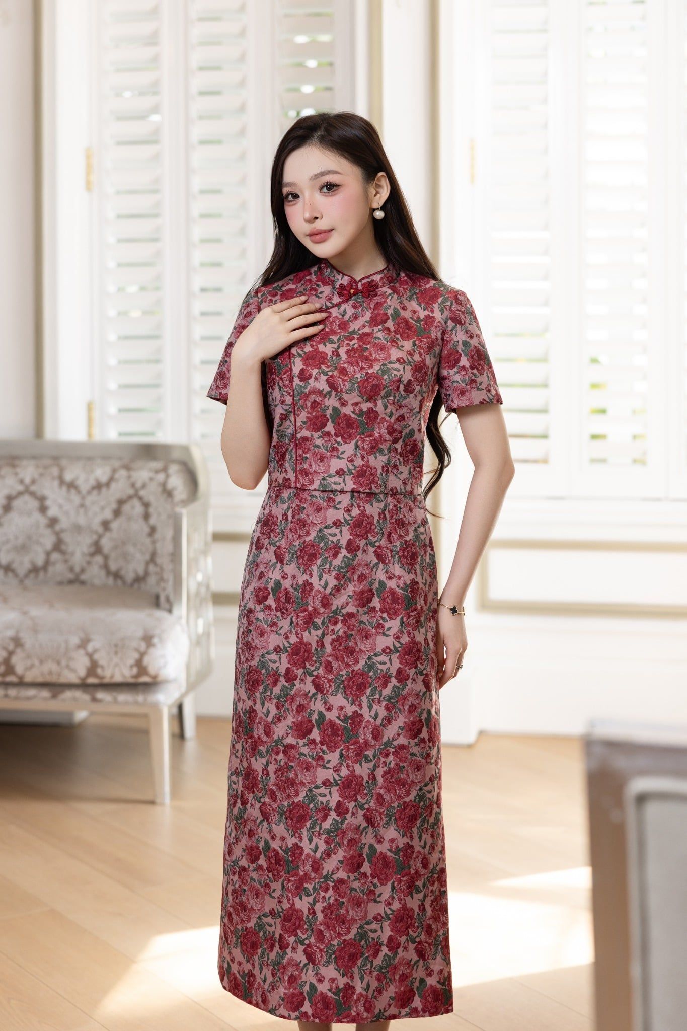 SƯỜN XÁM HOA ĐỎ D08932