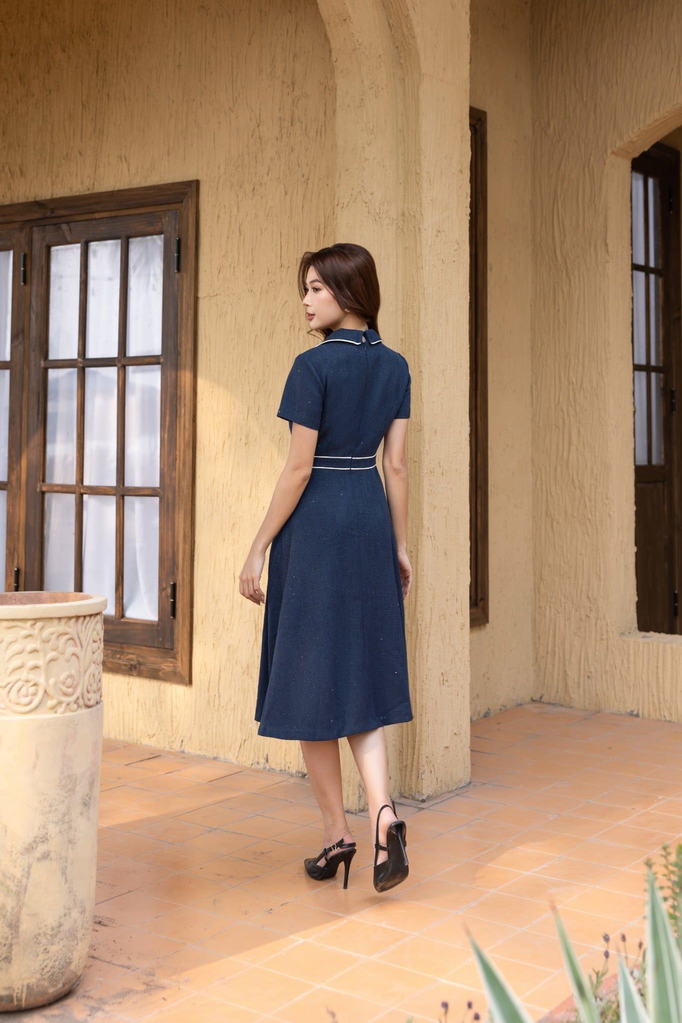 ĐẦM THIẾT KẾ CỔ VEST D09272