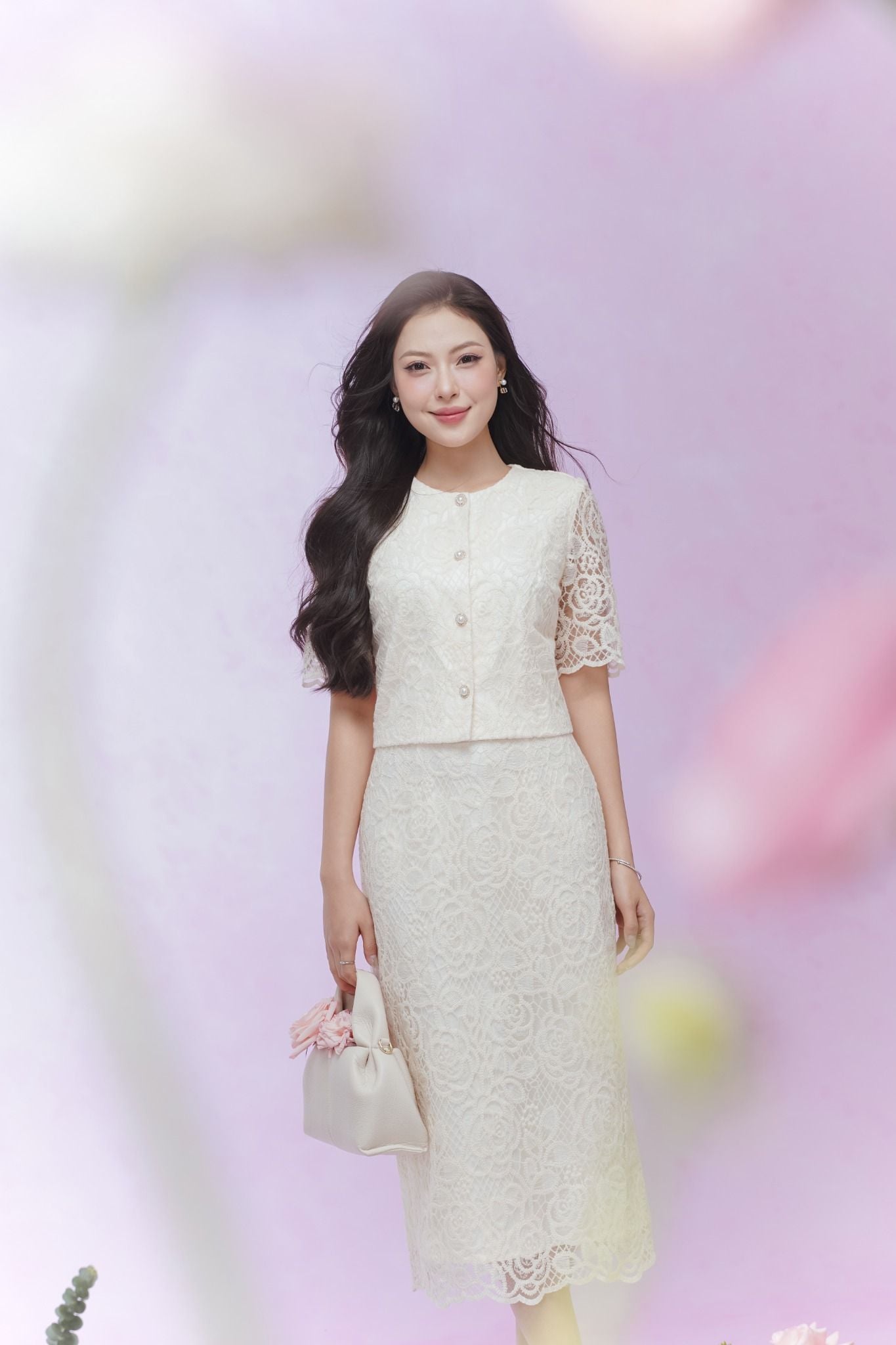ĐẦM REN TRẮNG D09502
