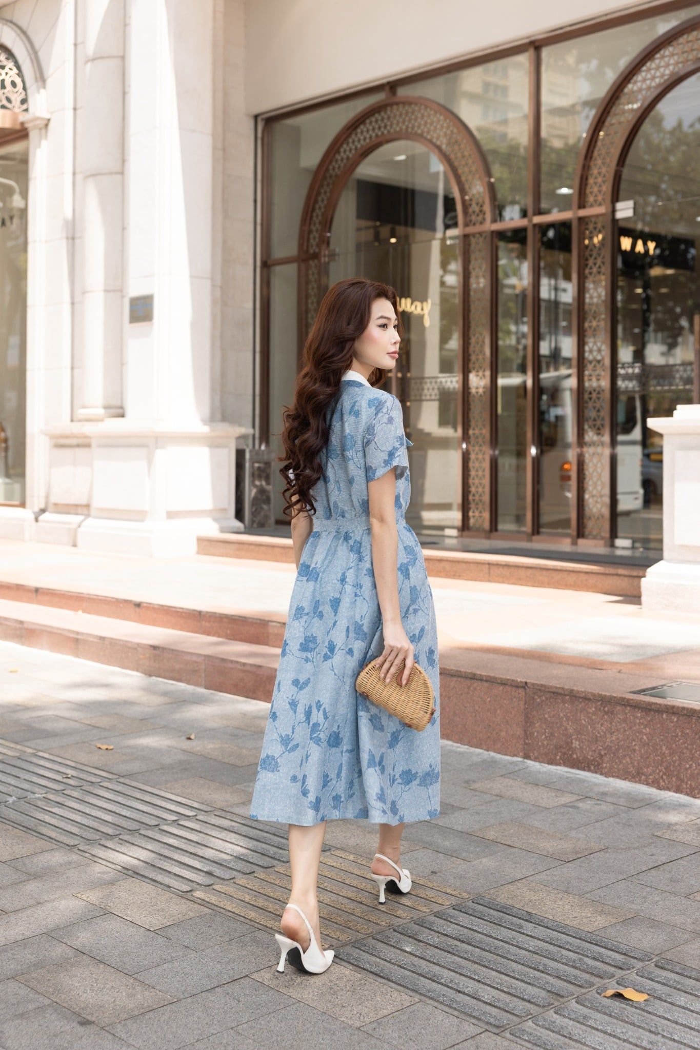 ĐẦM HOẠ TIẾT CỔ BẺ D09862