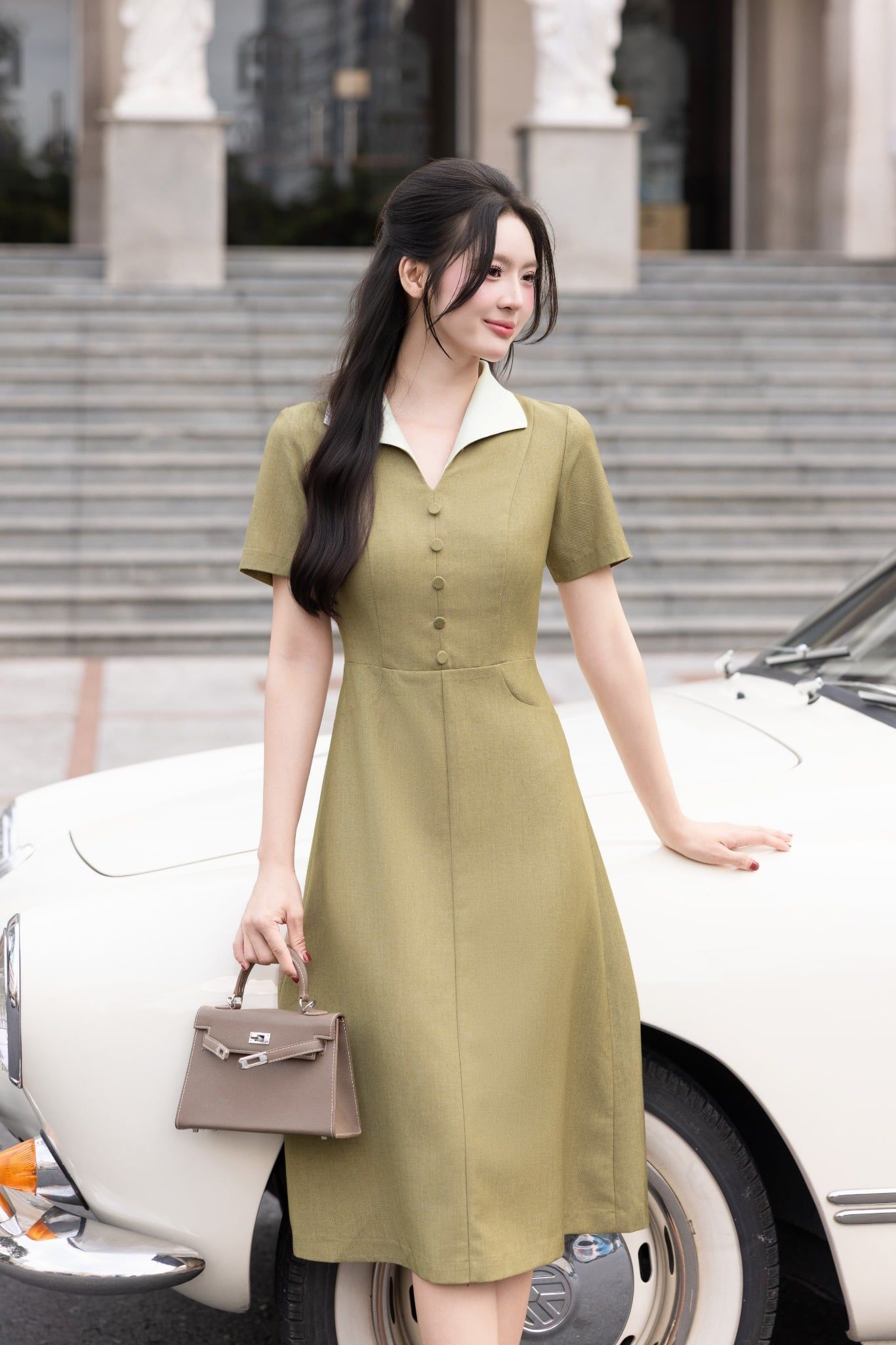 ĐẦM THIẾT KẾ CỔ BẺ D10322