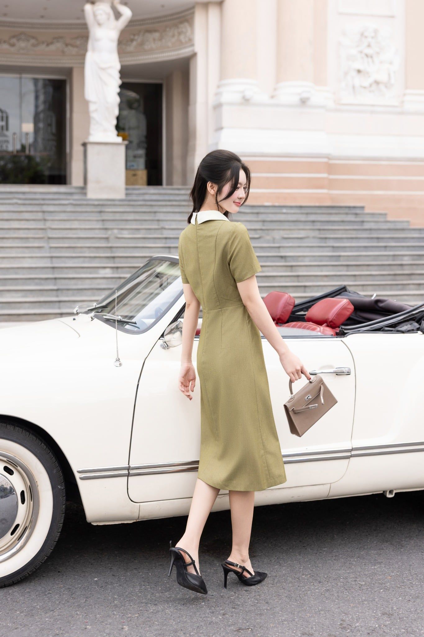 ĐẦM THIẾT KẾ CỔ BẺ D10322