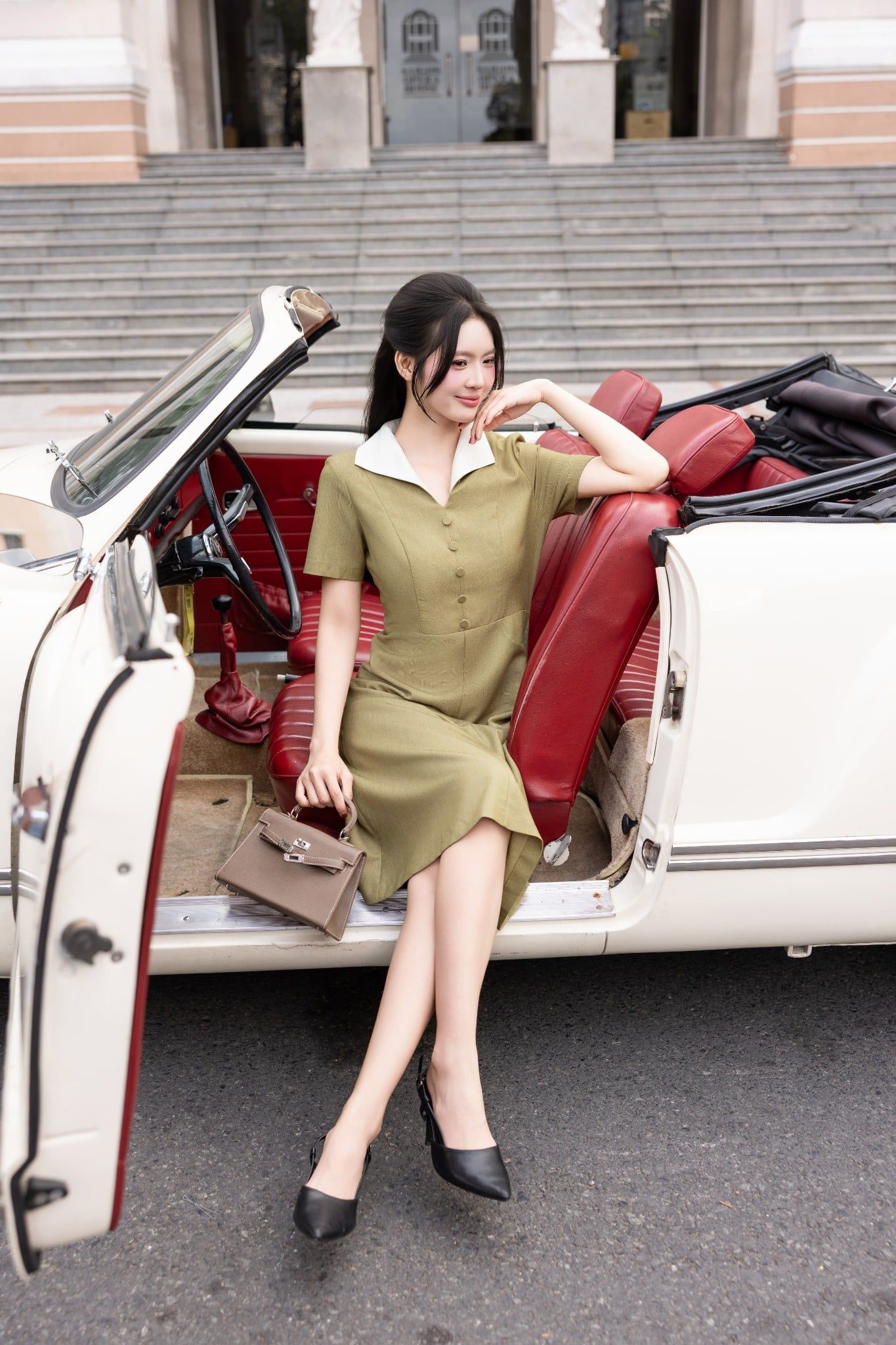 ĐẦM THIẾT KẾ CỔ BẺ D10322