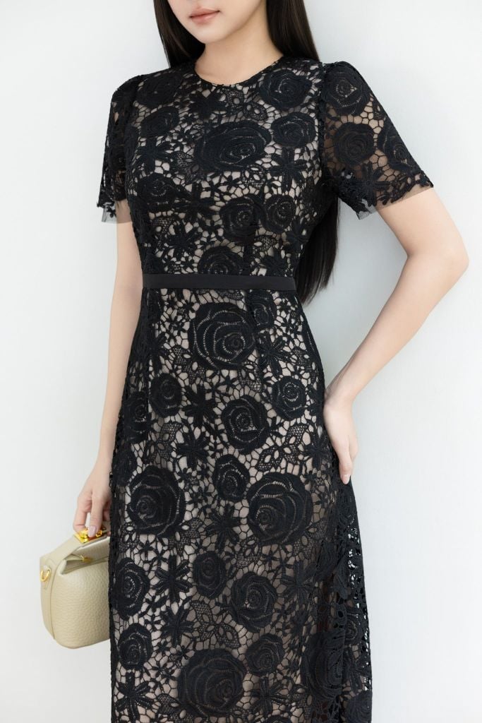  ĐẦM REN ĐEN D10502 