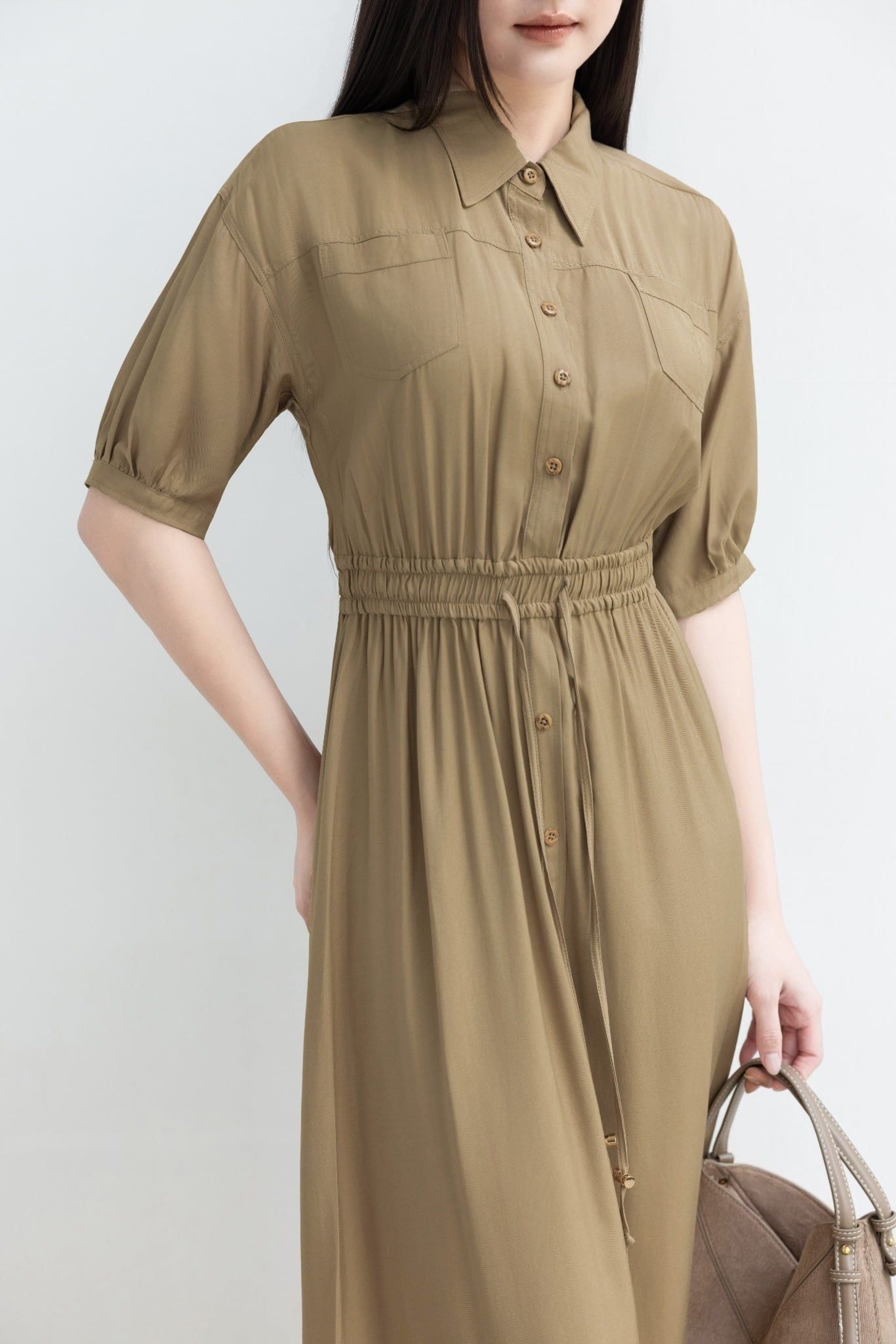 ĐẦM NÂU CHUN EO D10562