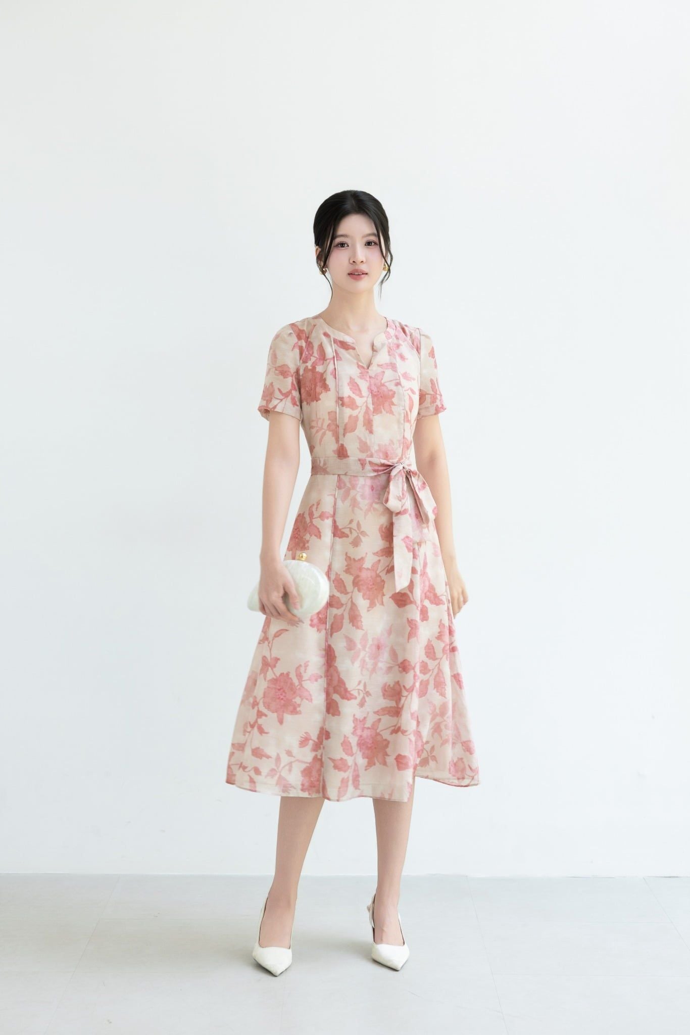 ĐẦM HOA CỔ XẺ D10782