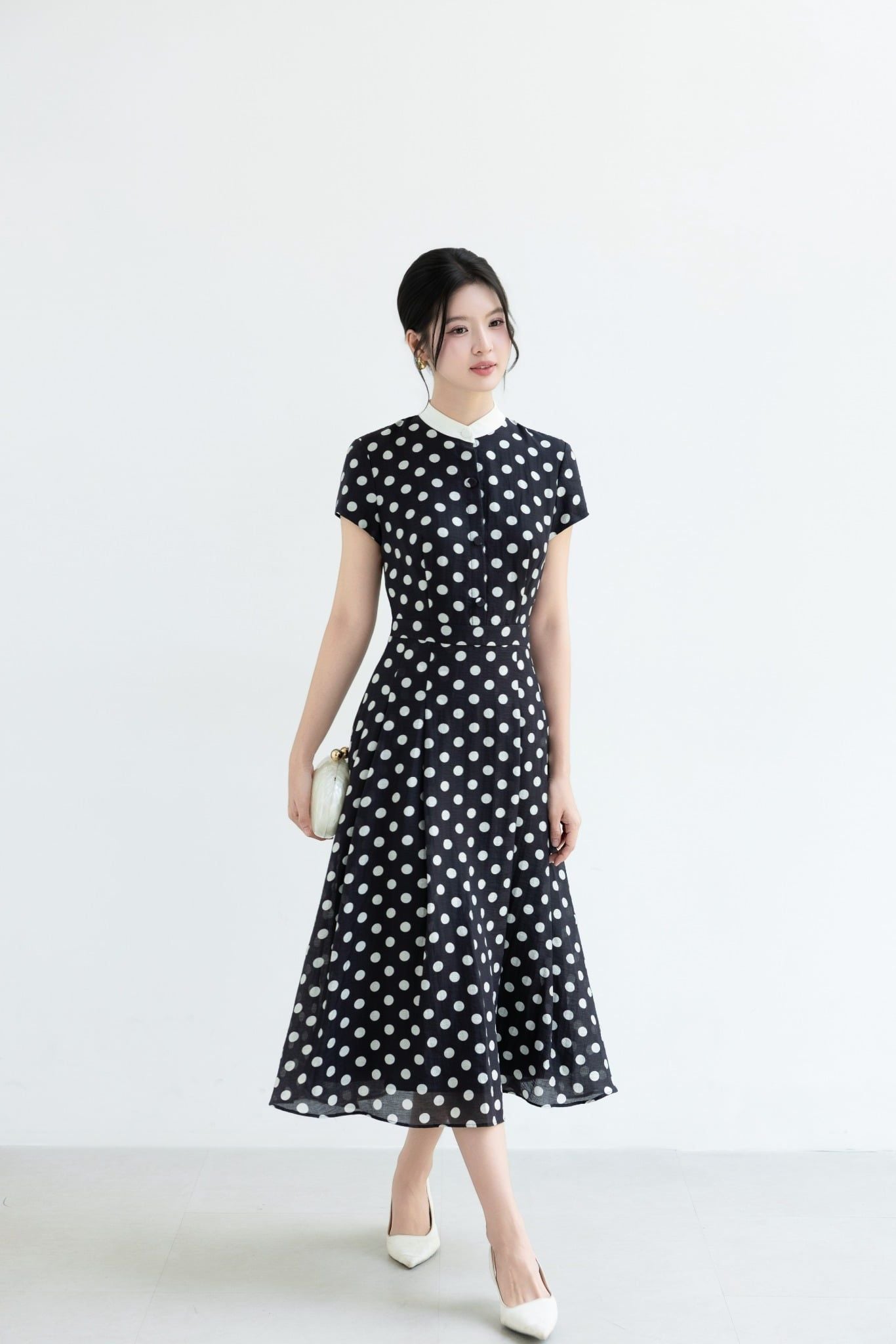 ĐẦM CHẤM BI ĐEN D11282