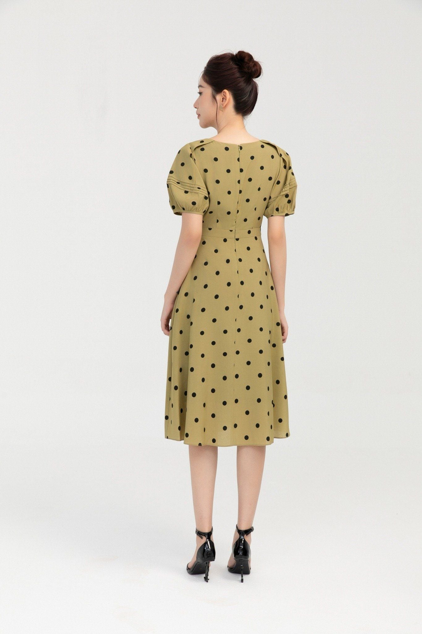 ĐẦM CHẤM BI TAY BỒNG D41142