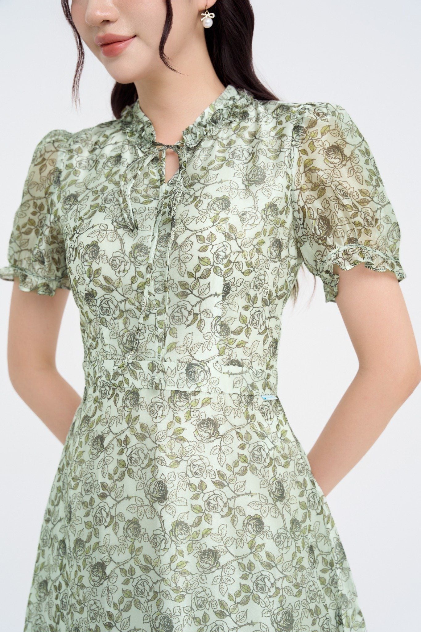 ĐẦM HỌA TIẾT CỔ NHÚN D41392