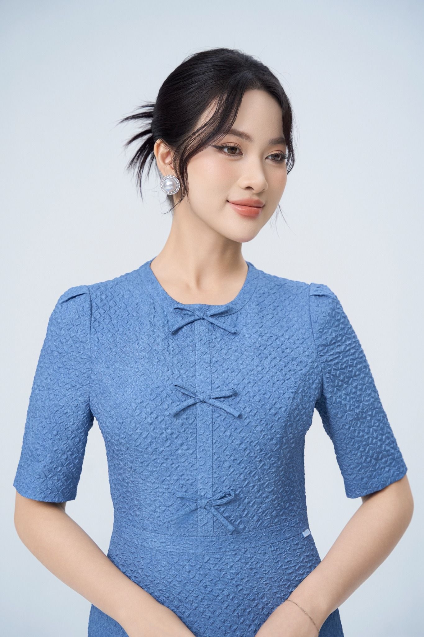 ĐẦM XANH ĐÍNH NƠ D42592