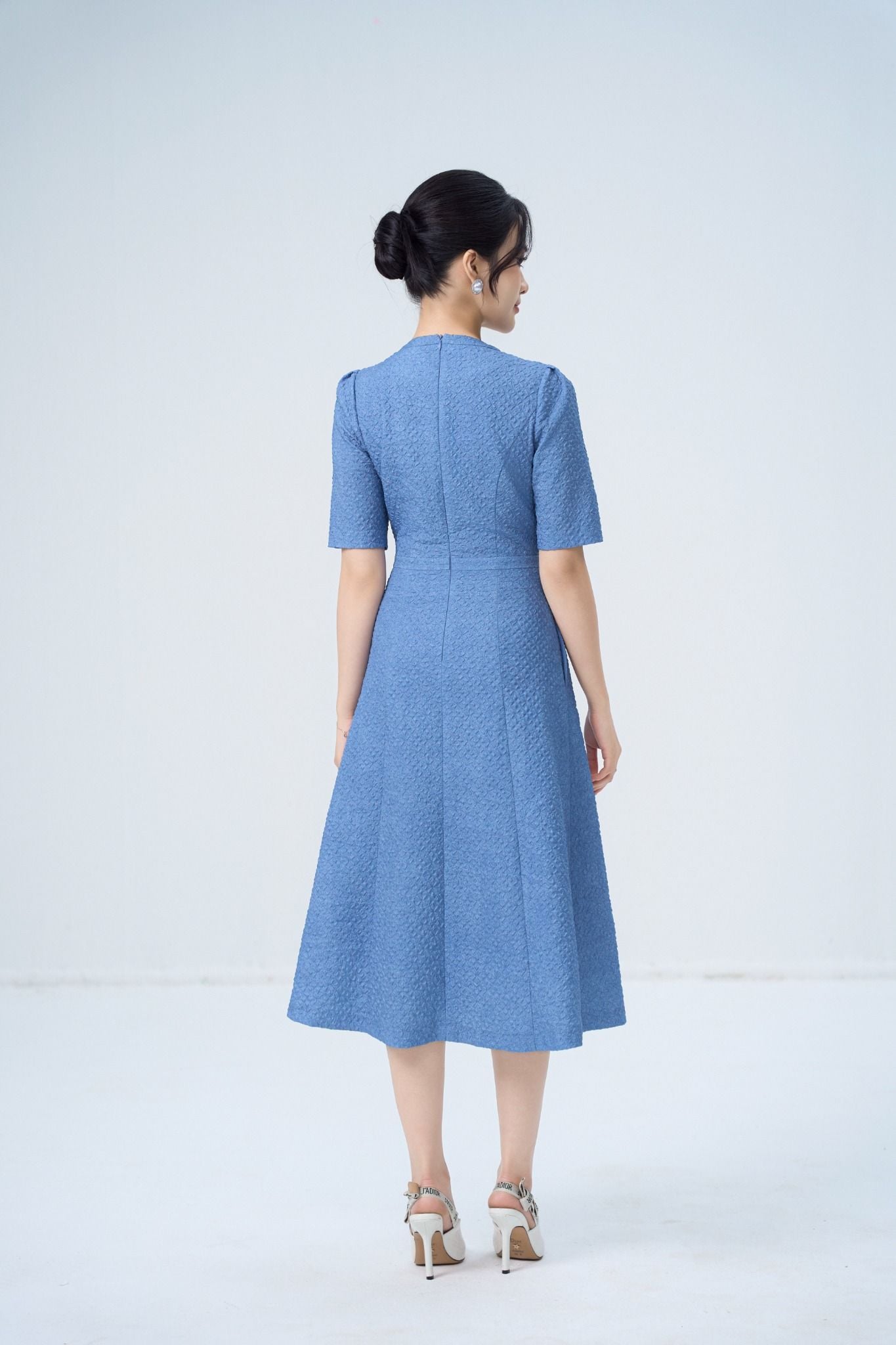 ĐẦM XANH ĐÍNH NƠ D42592