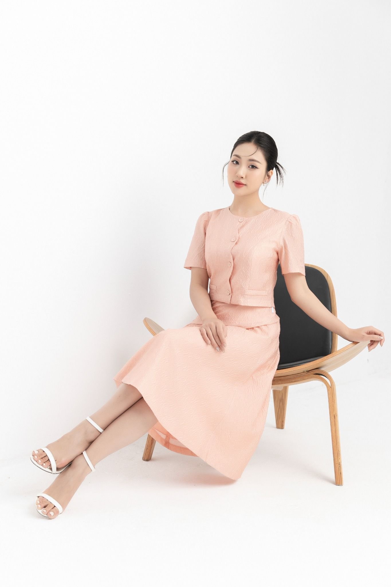 ĐẦM LIỀN THIẾT KẾ D42702