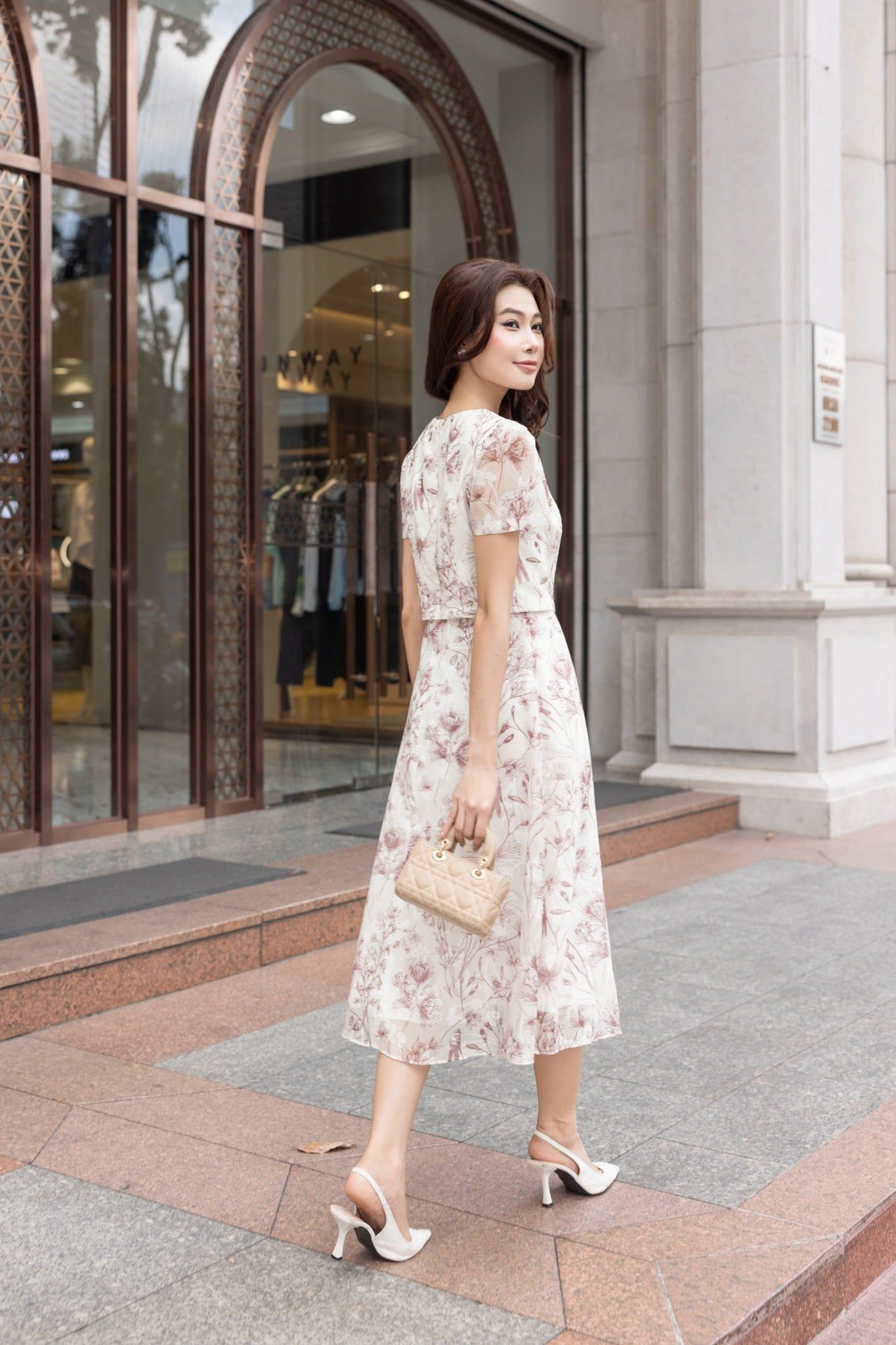 ĐẦM HOA THIẾT KẾ D64042