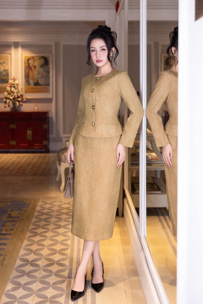 ĐẦM LIỀN THIẾT KẾ D64142