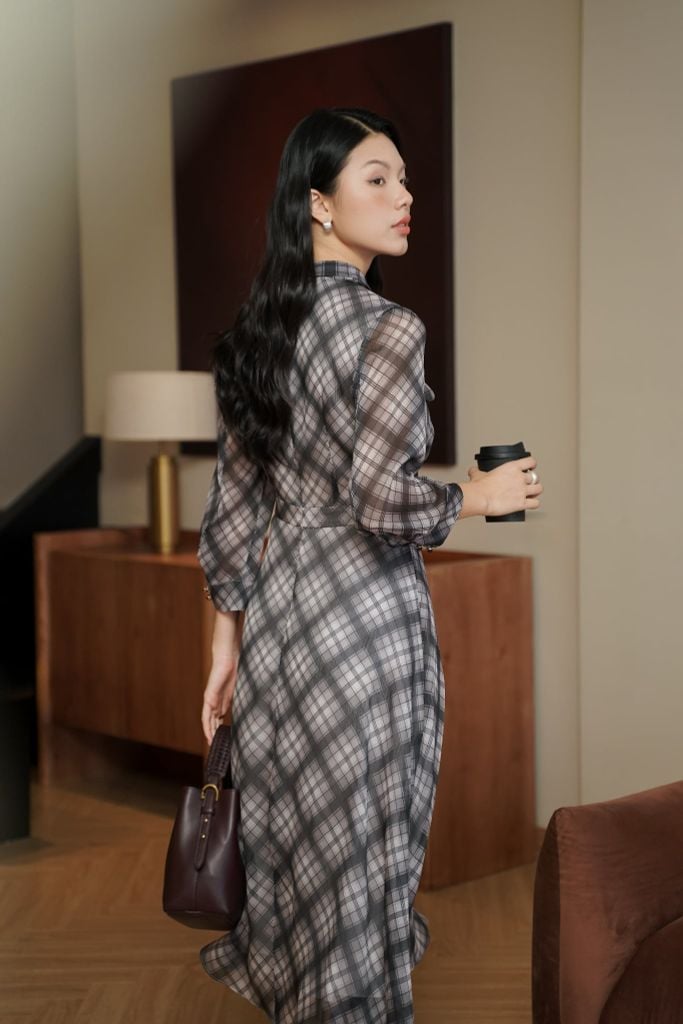  ĐẦM THIẾT KẾ D64302 