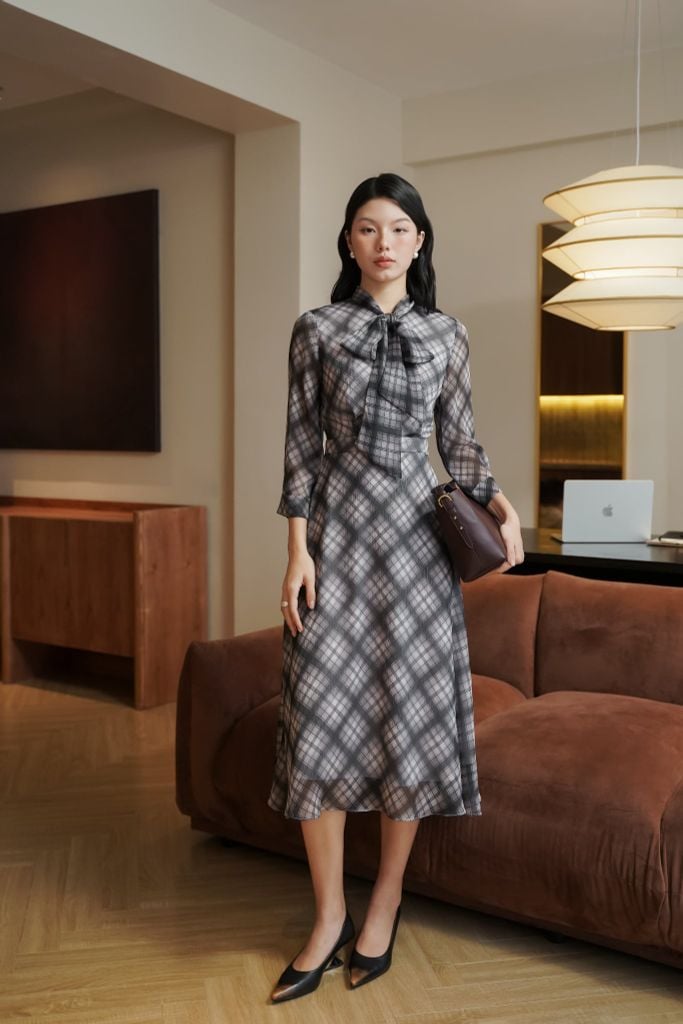 ĐẦM THIẾT KẾ D64302