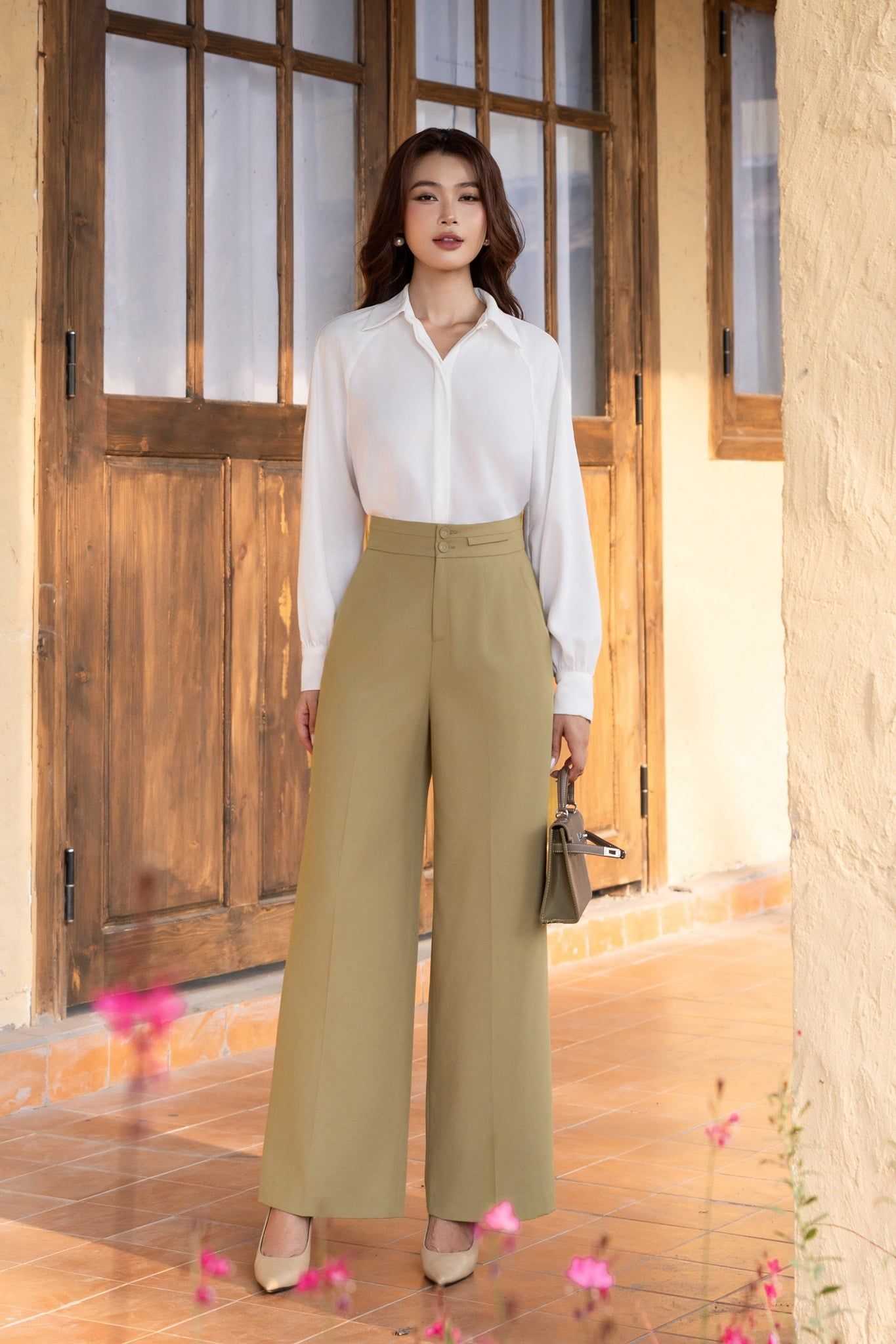 SƠ MI TRẮNG SM09152