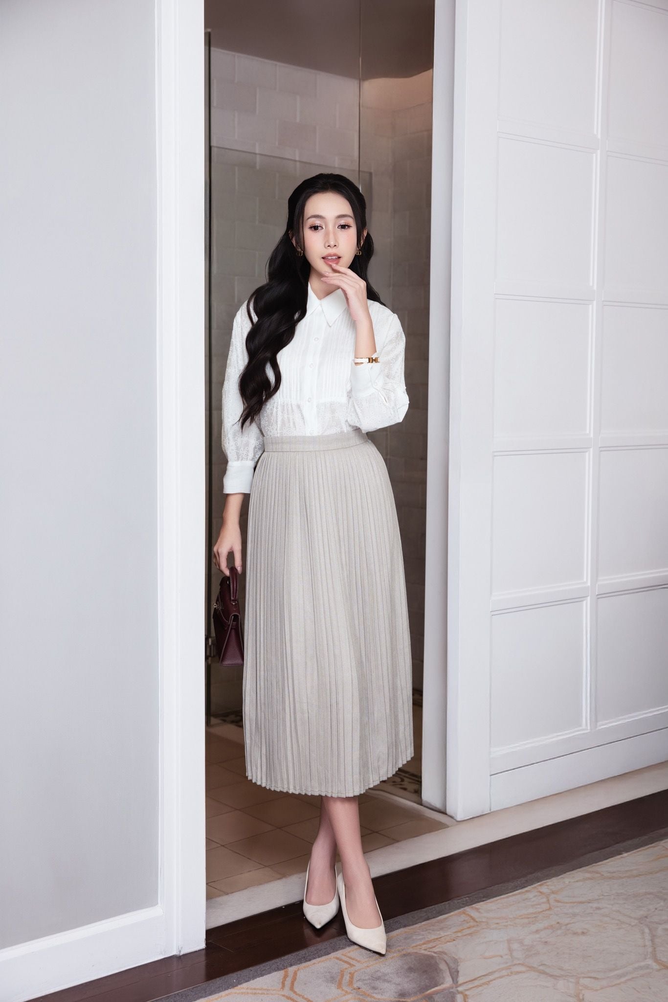 SƠ MI TRẮNG THÊU SM02972