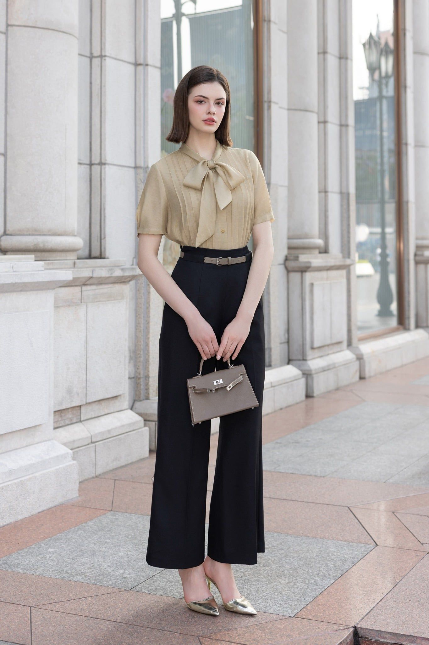 SƠ MI CỔ NƠ SM09832